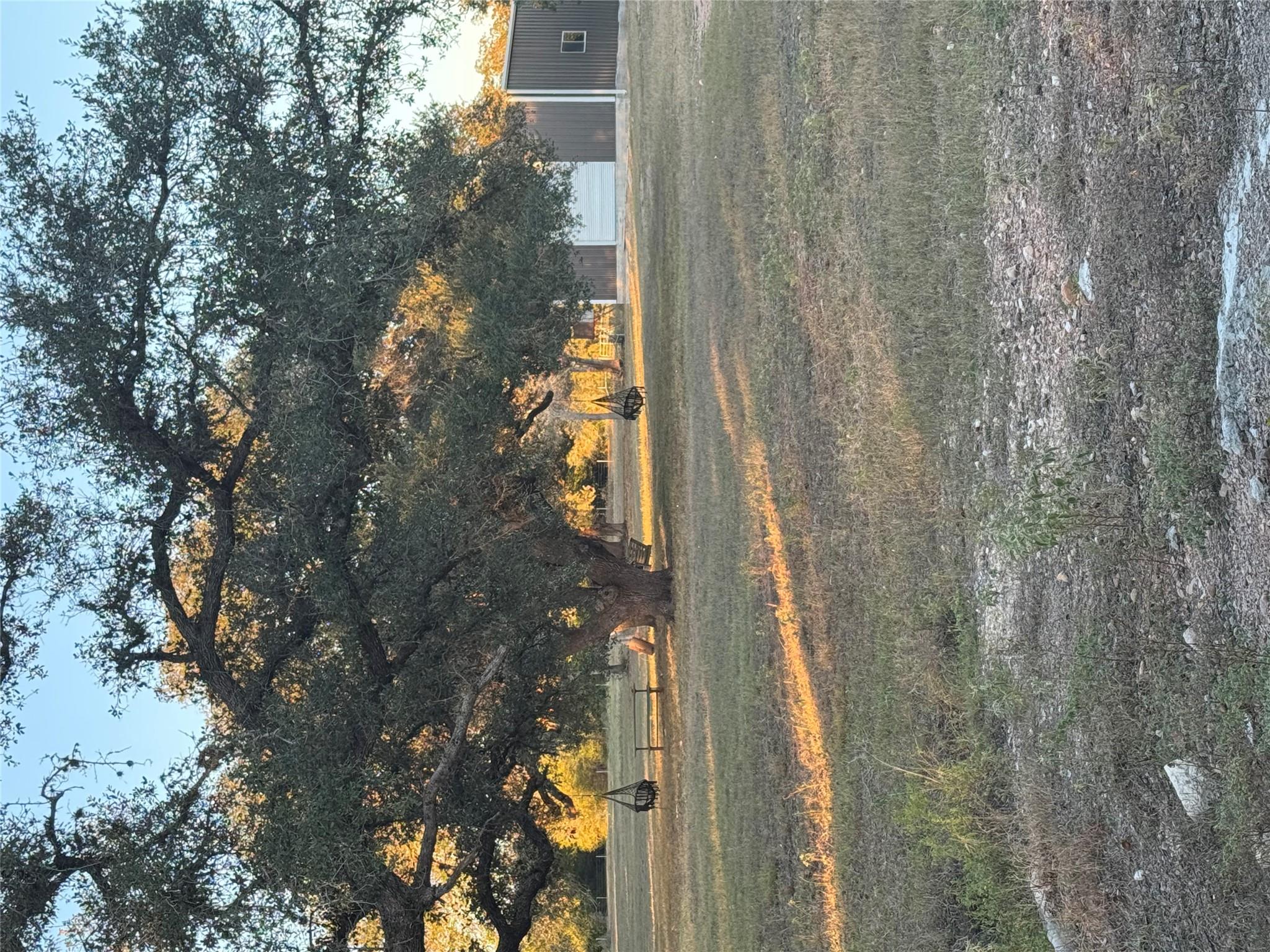 2636 E FM 532, Schulenburg, TX 78956