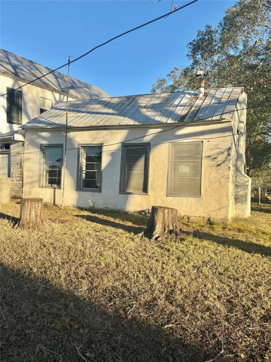 2636 E FM 532, Schulenburg, TX 78956