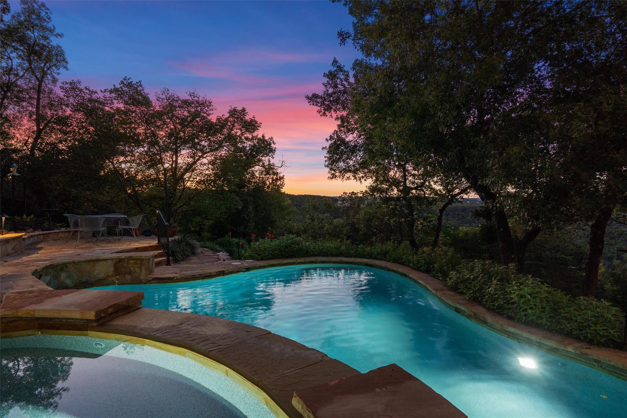 5706 Long Ct, Austin, TX 78730