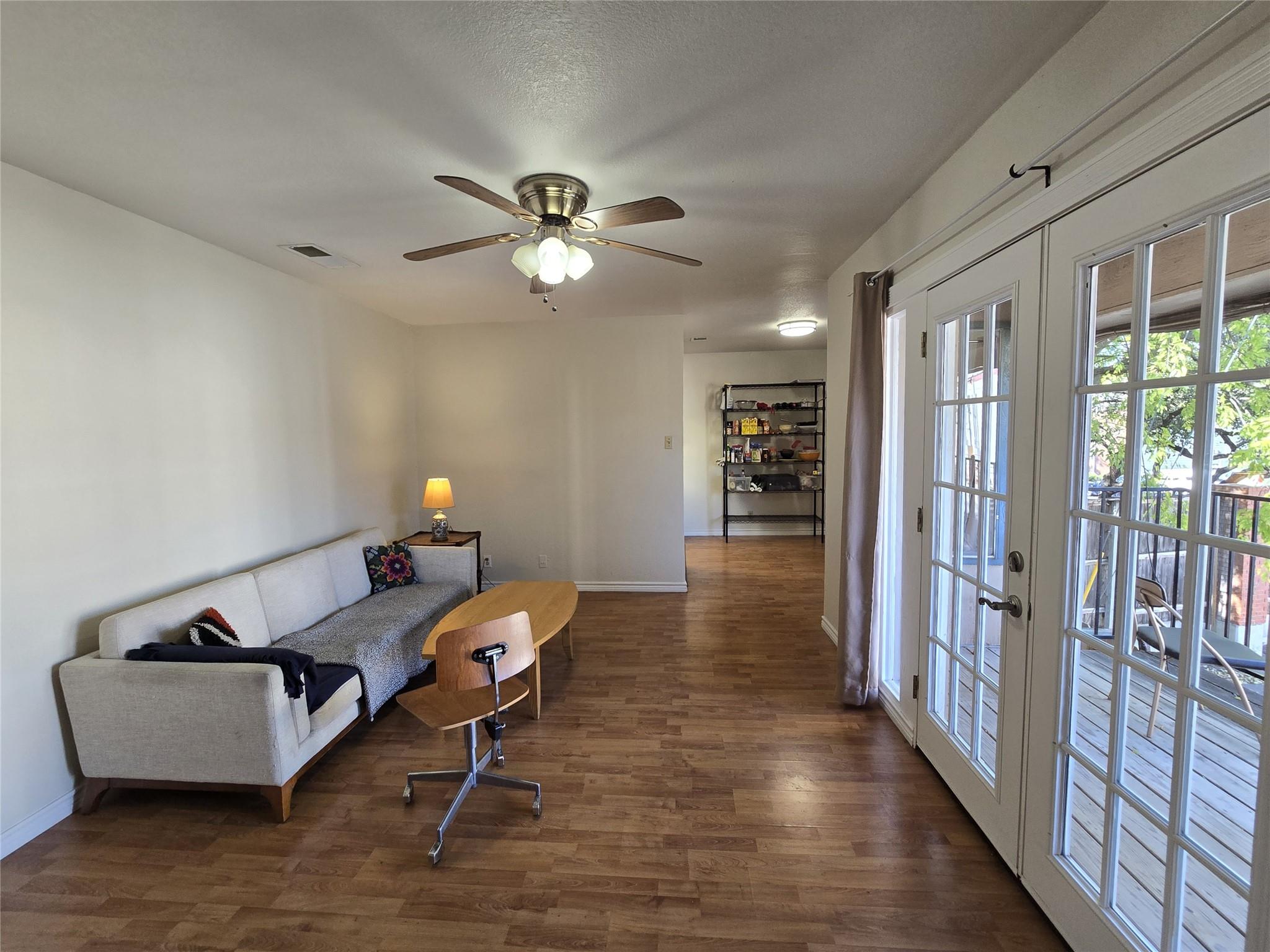 2600 Penny Ln # 212, Austin, TX 78757