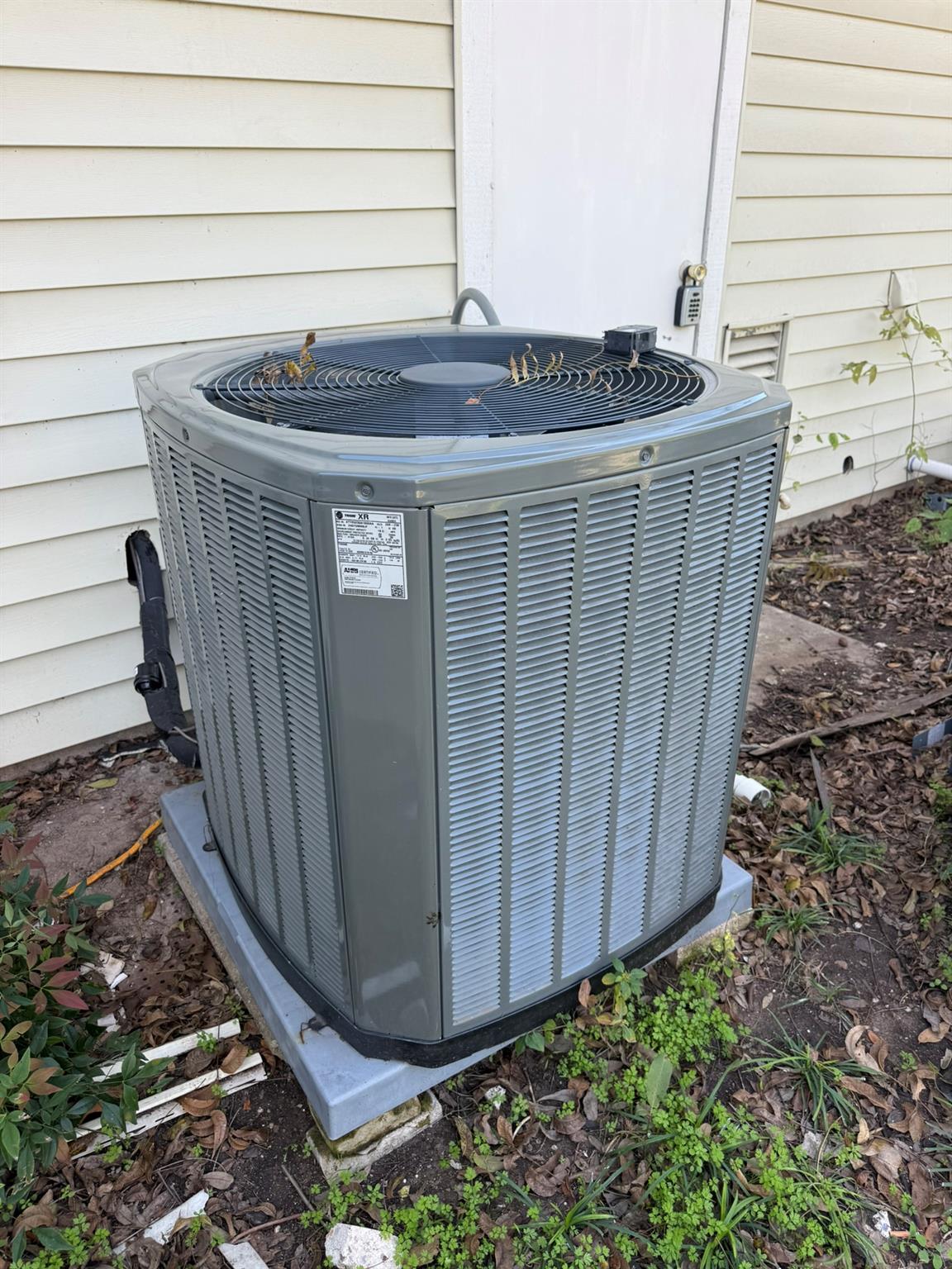 8702 Bridgeport Dr, Austin, TX 78758