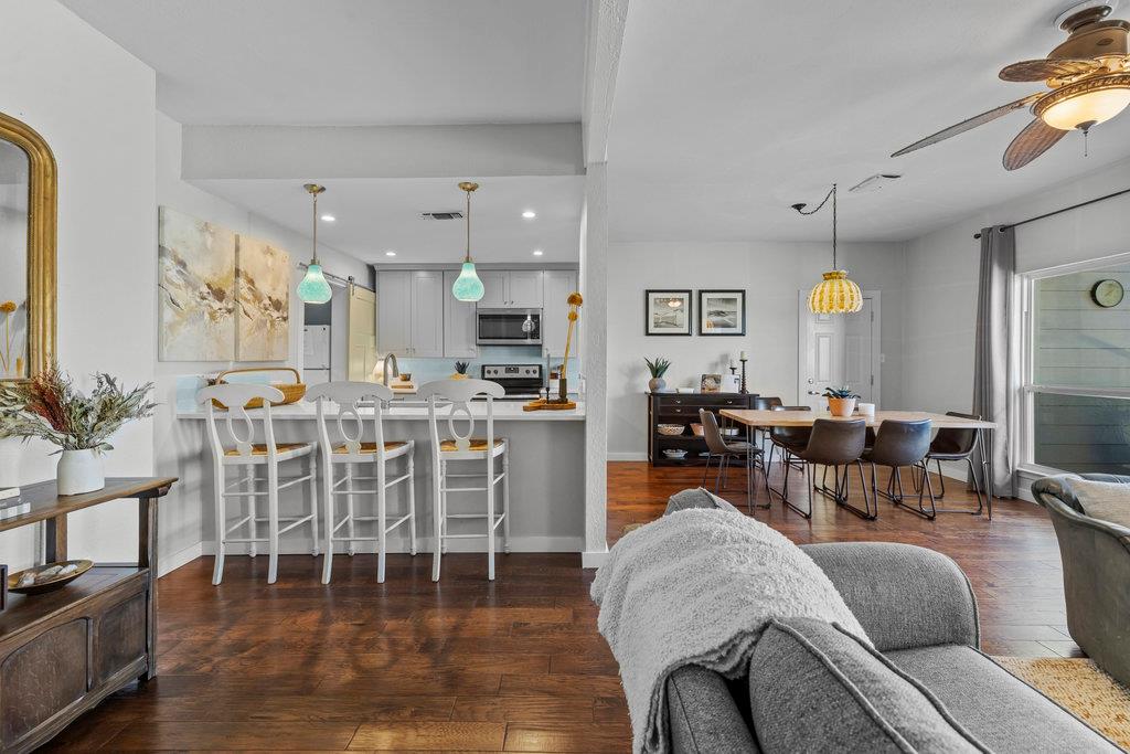 612 Port # 4, Horseshoe Bay, TX 78657