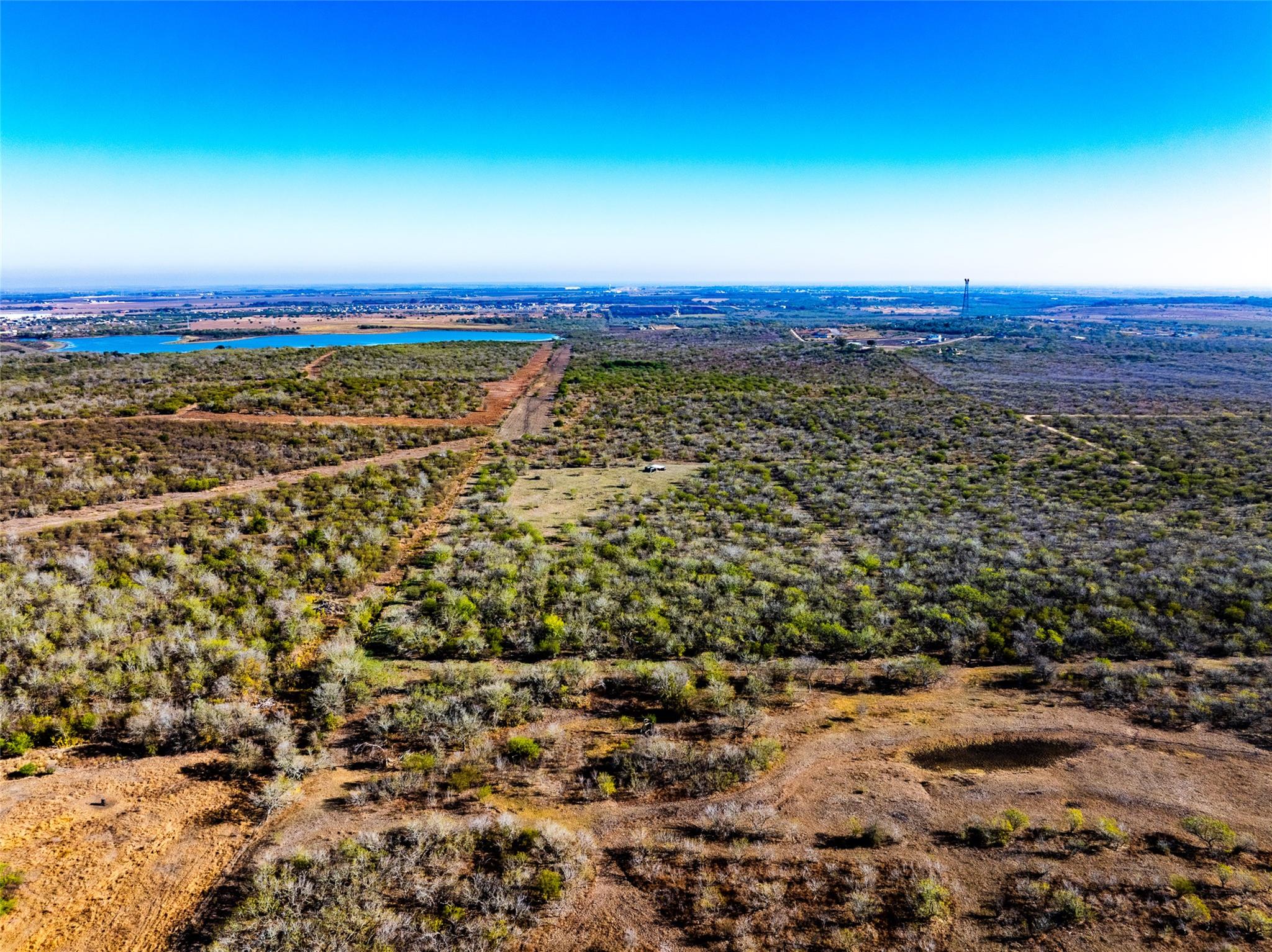 000 Pleasant Hill Rd, Lockhart, TX 78644