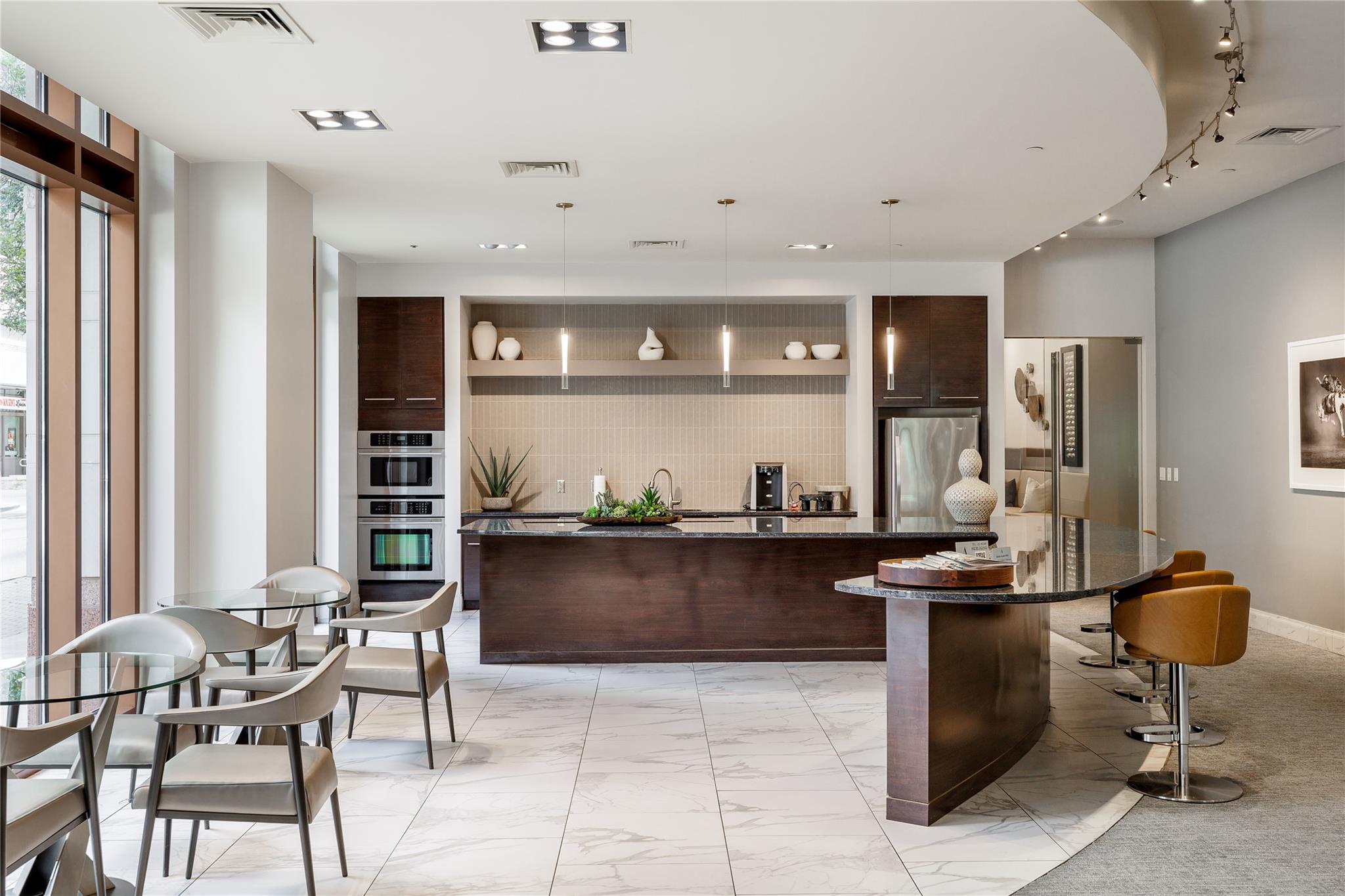 101 Colorado St # 2501, Austin, TX 78701