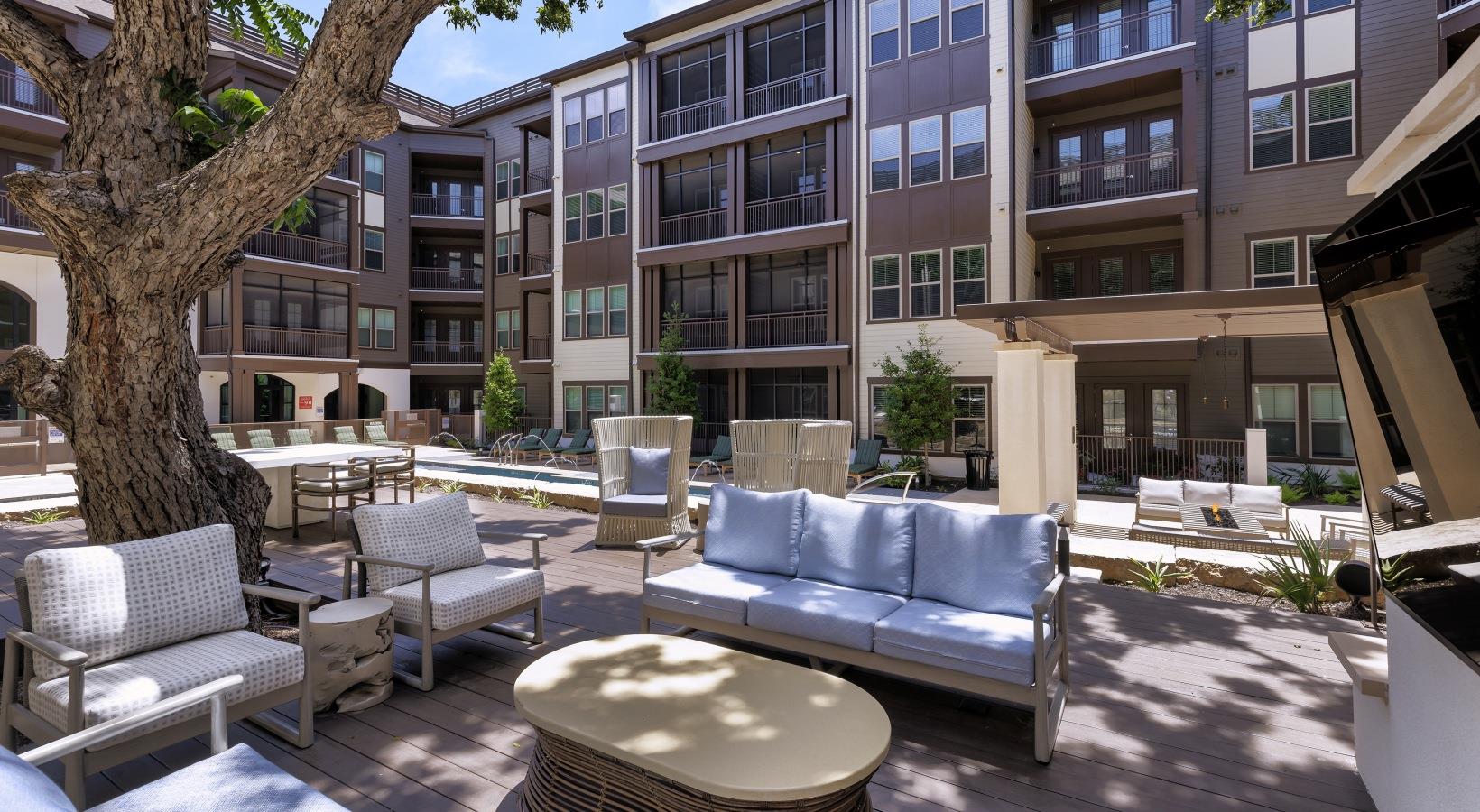 10520 Lakeline Mall Dr # 342, Austin, TX 78717