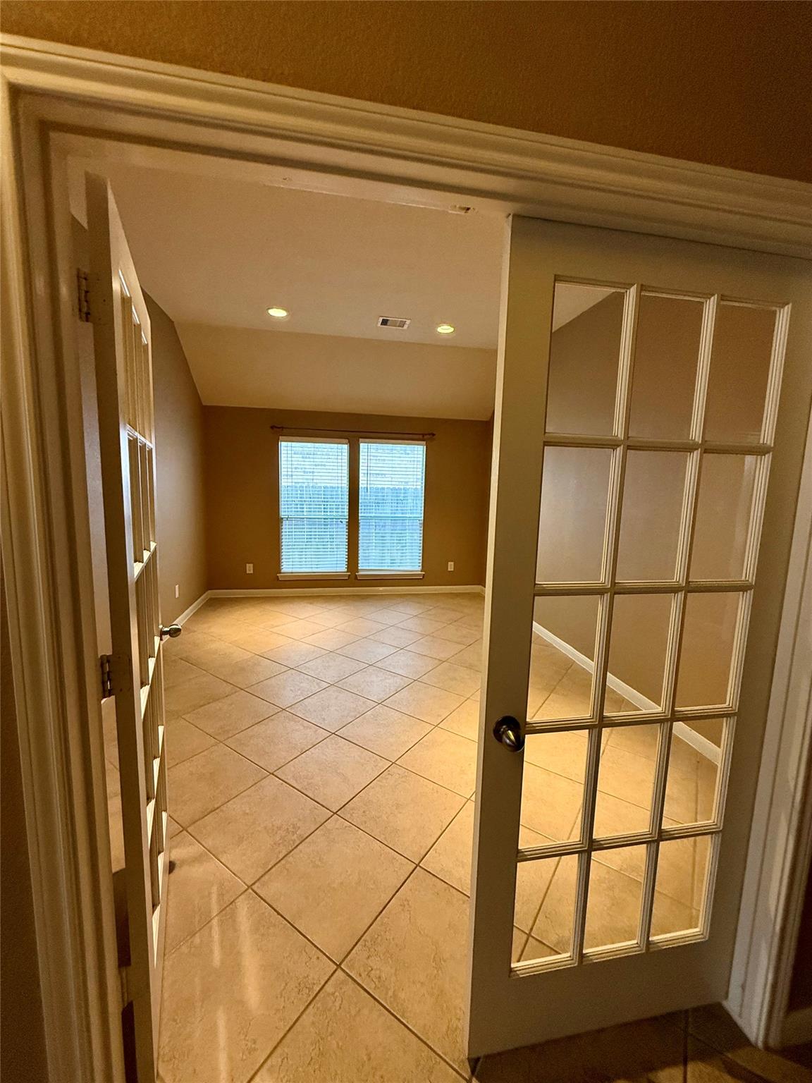 20805 Prestwick Dr, Hutto, TX 78634