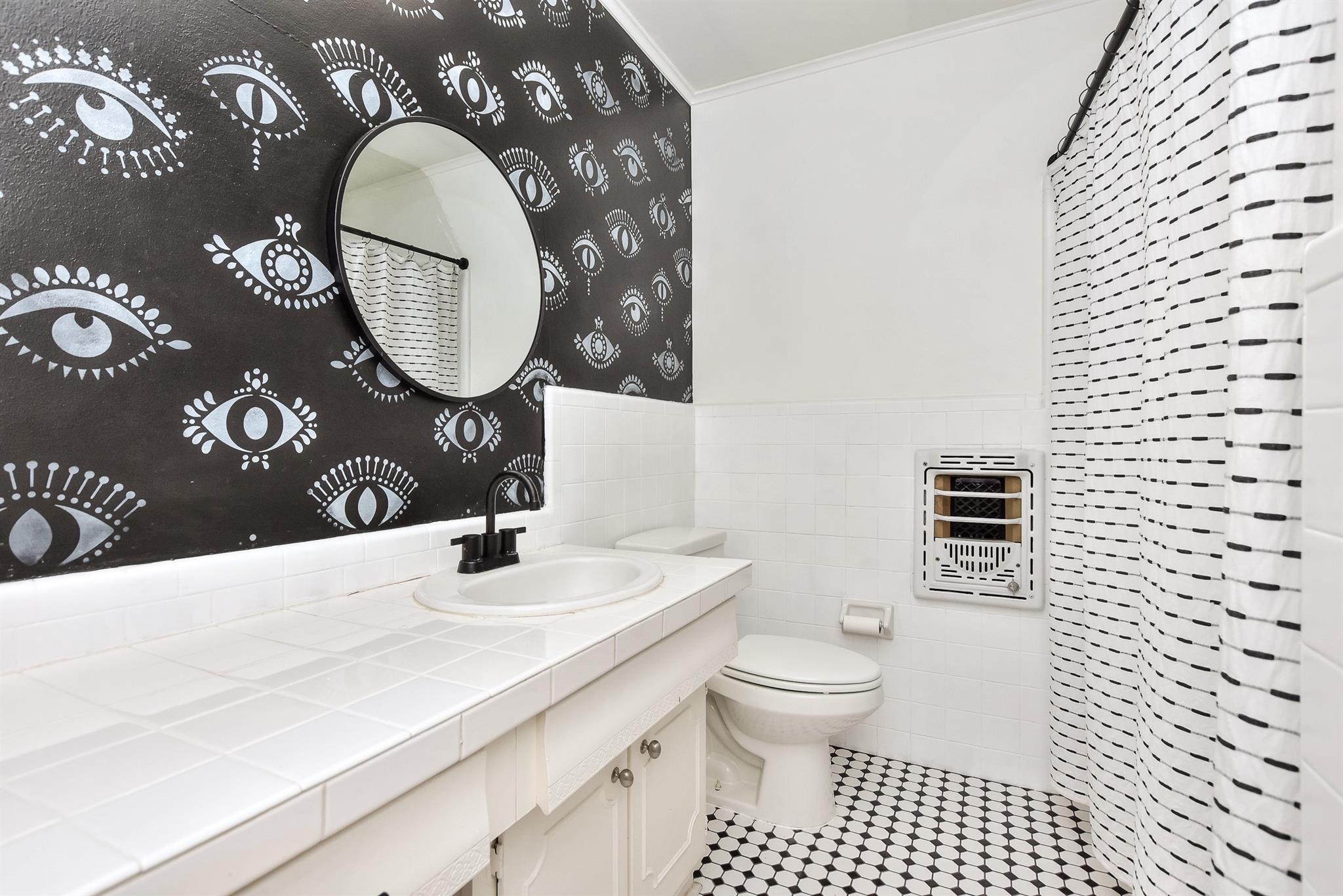 1407 E 19th St, Georgetown, TX 78626