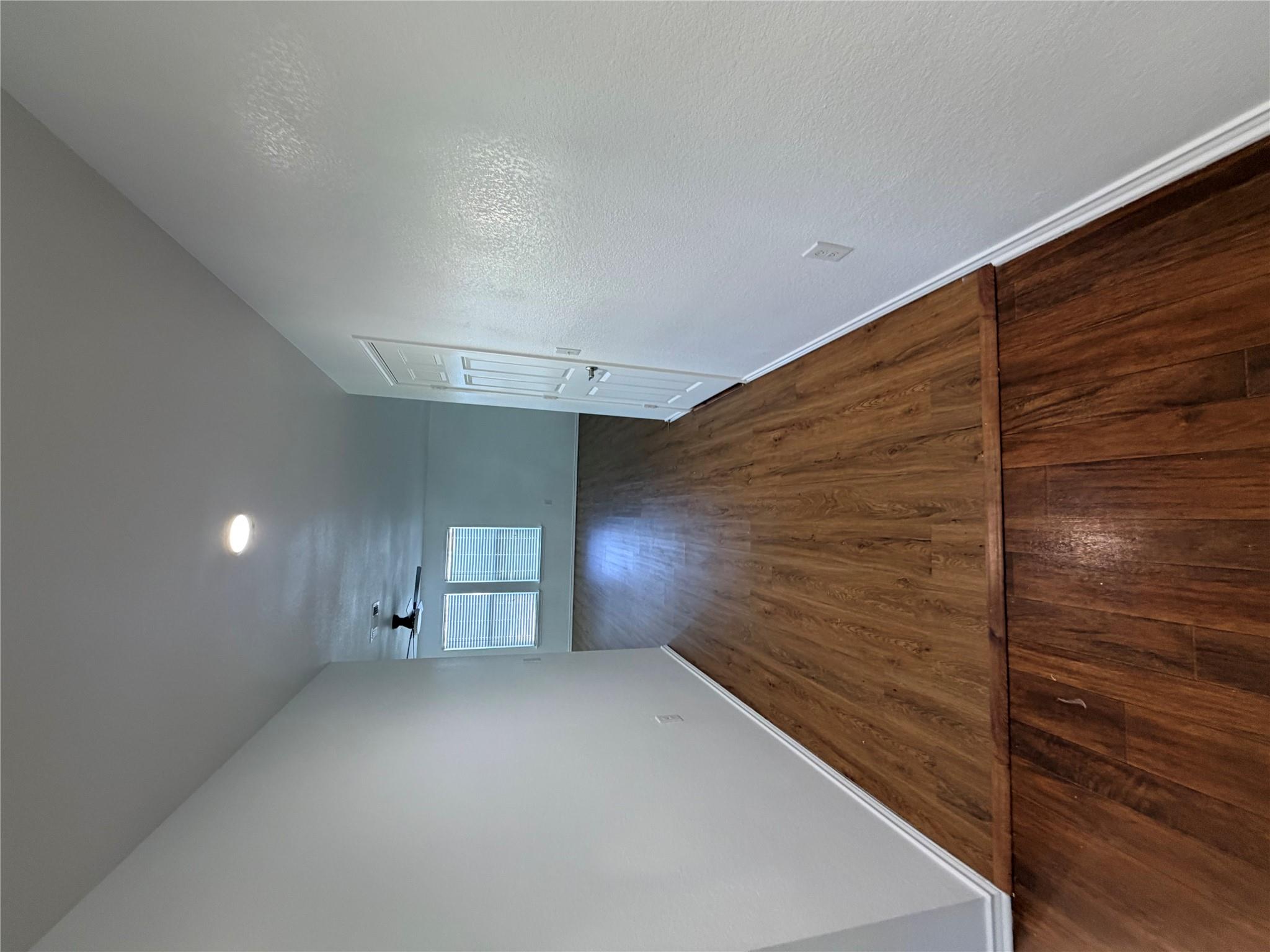 13412 Guarnere Dr, Del Valle, TX 78617