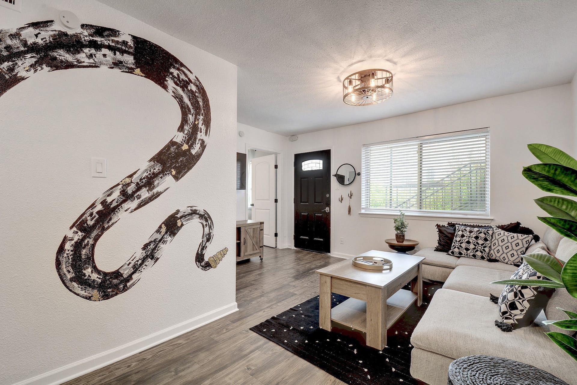 1202 Newning Ave # 202, Austin, TX 78704