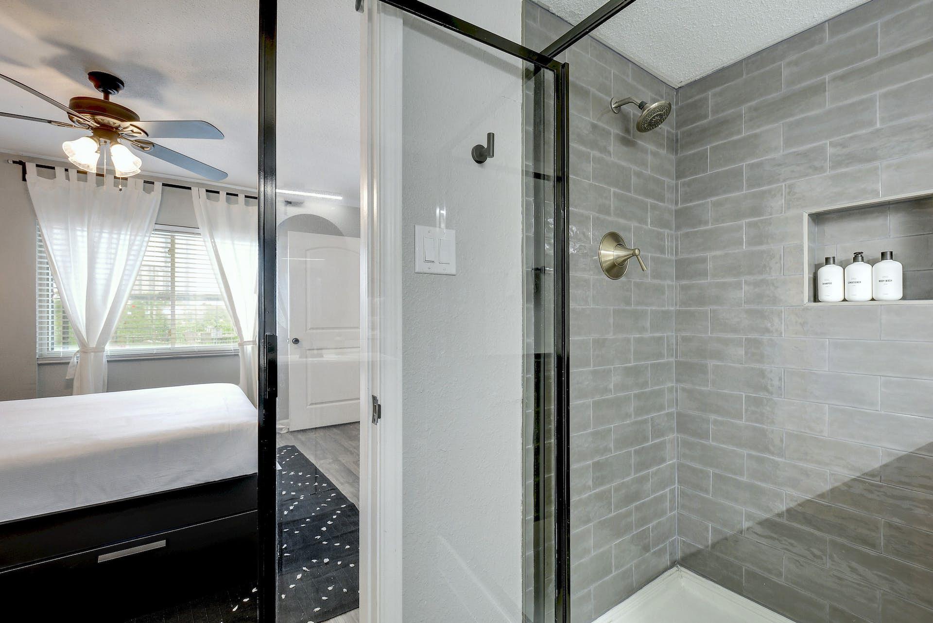 1202 Newning Ave # 202, Austin, TX 78704