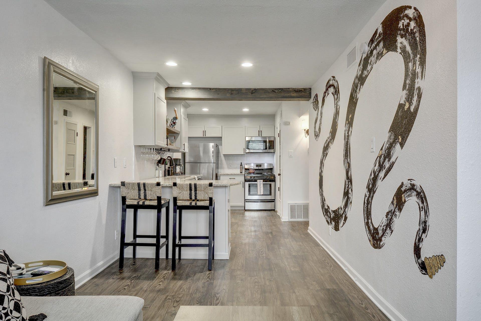 1202 Newning Ave # 202, Austin, TX 78704