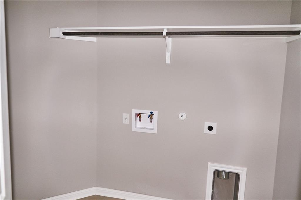 816 Durness Dr, Pflugerville, TX 78660