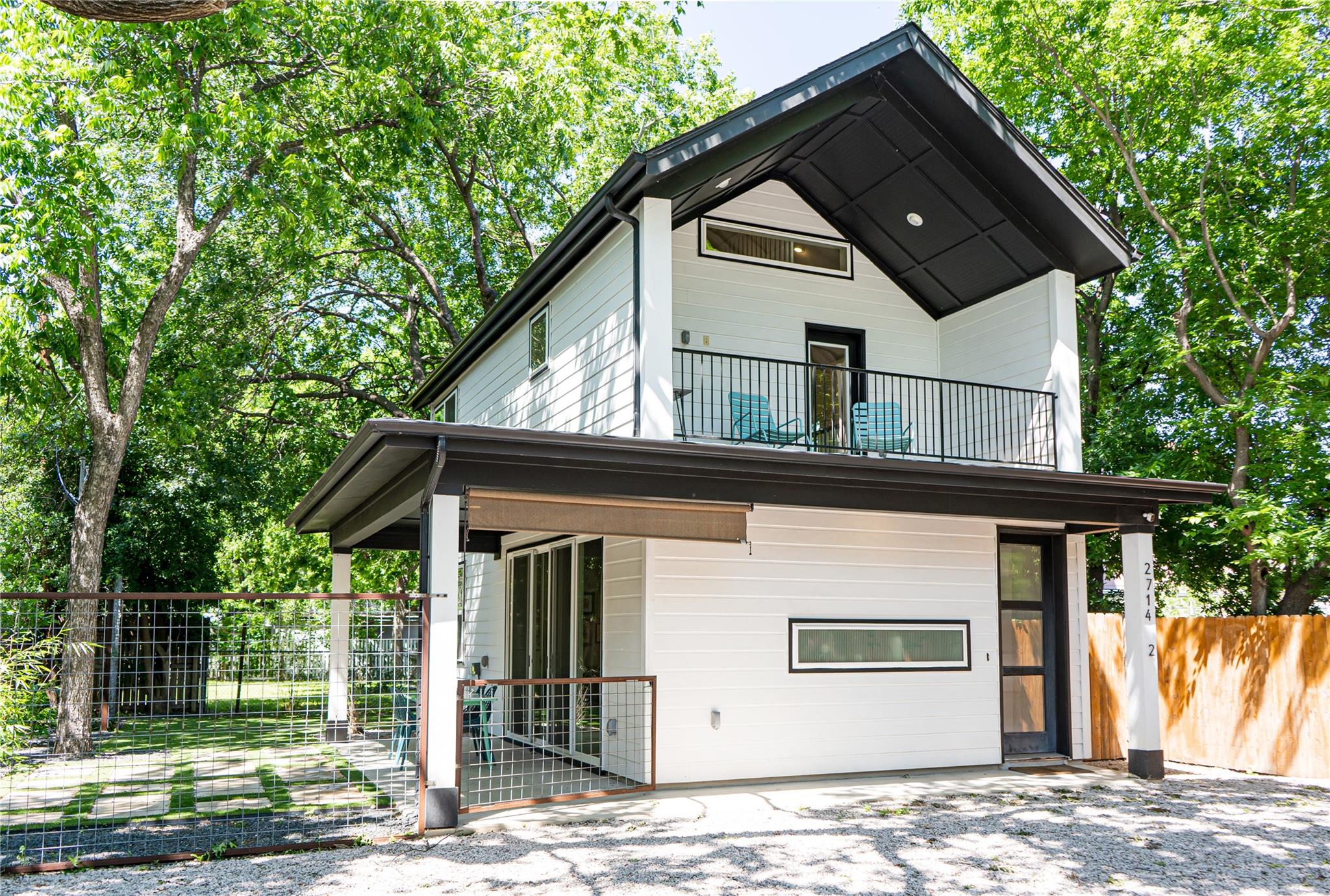 2714 E 3rd St # 2, Austin, TX 78702