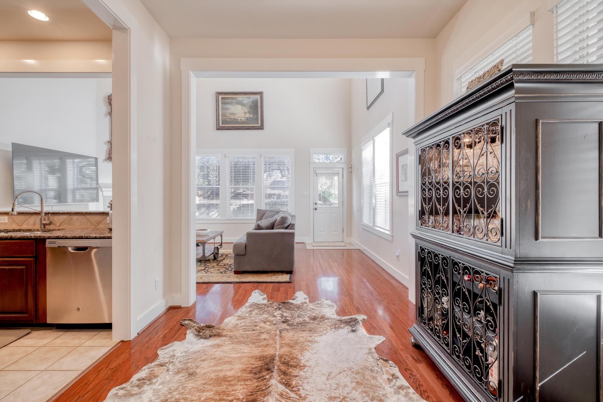 2930 Grand Oaks Loop # 301, Cedar Park, TX 78613