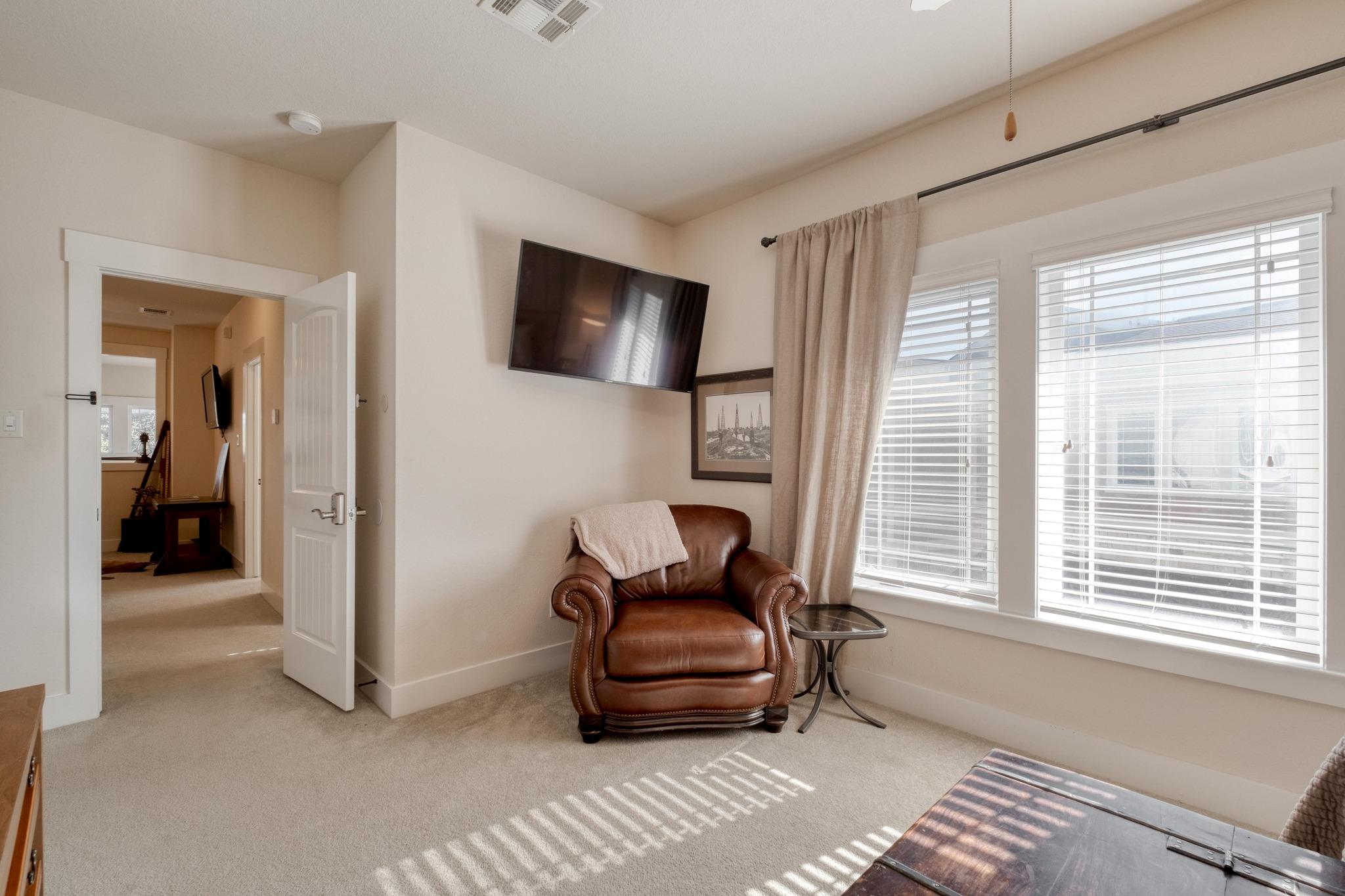 2930 Grand Oaks Loop # 301, Cedar Park, TX 78613