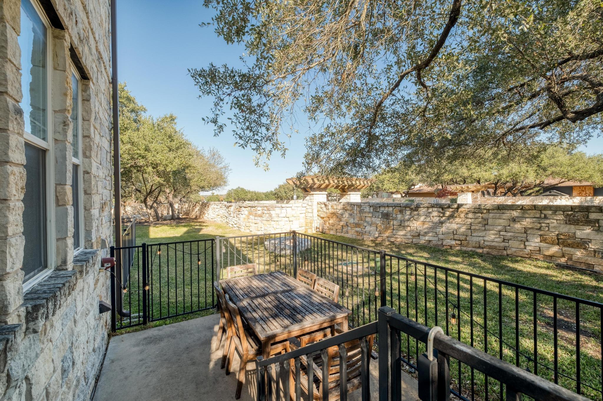 2930 Grand Oaks Loop # 301, Cedar Park, TX 78613