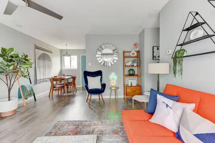 2005 Cheshire Dr # B, Austin, TX 78723