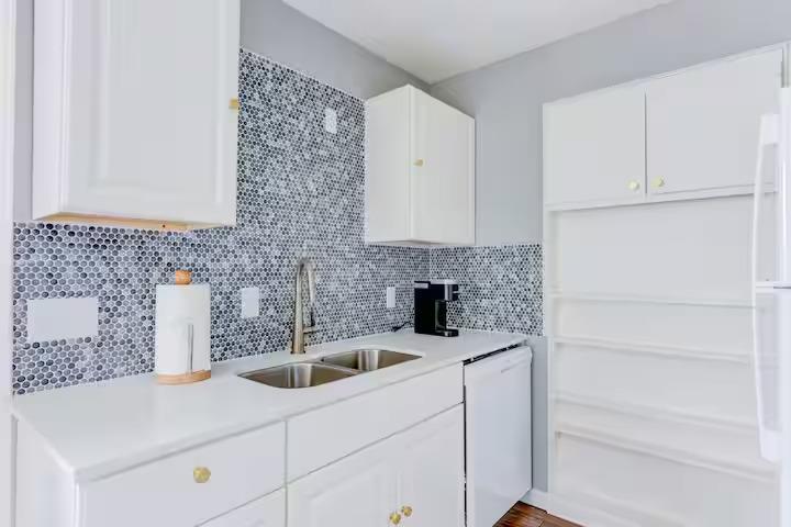 2005 Cheshire Dr # B, Austin, TX 78723