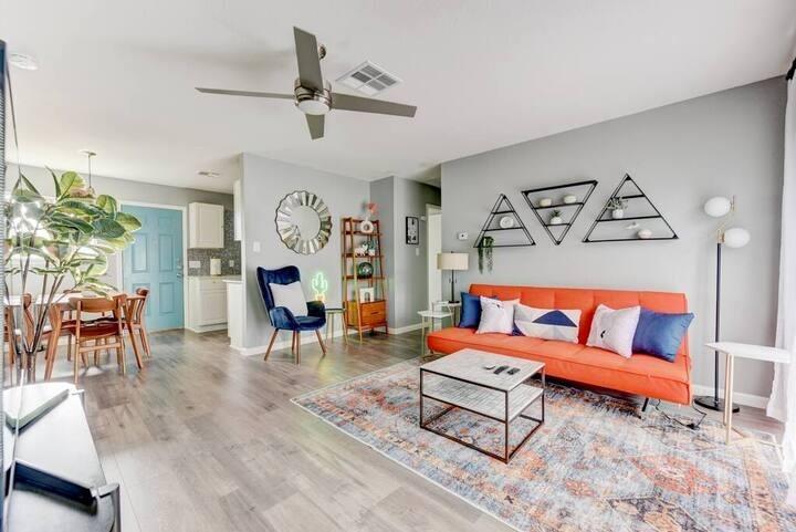 2005 Cheshire Dr # B, Austin, TX 78723