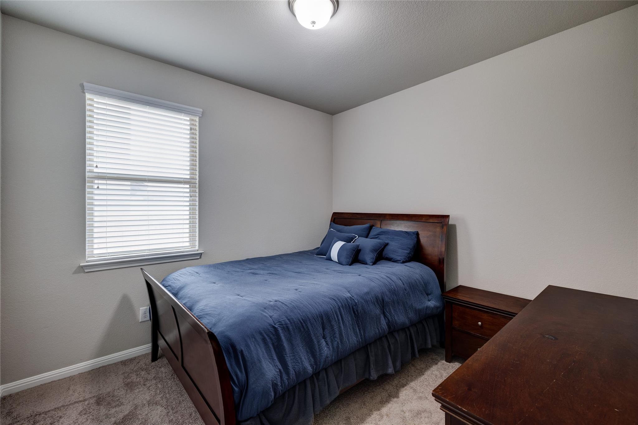 128 Shearwater Ln, Leander, TX 78641