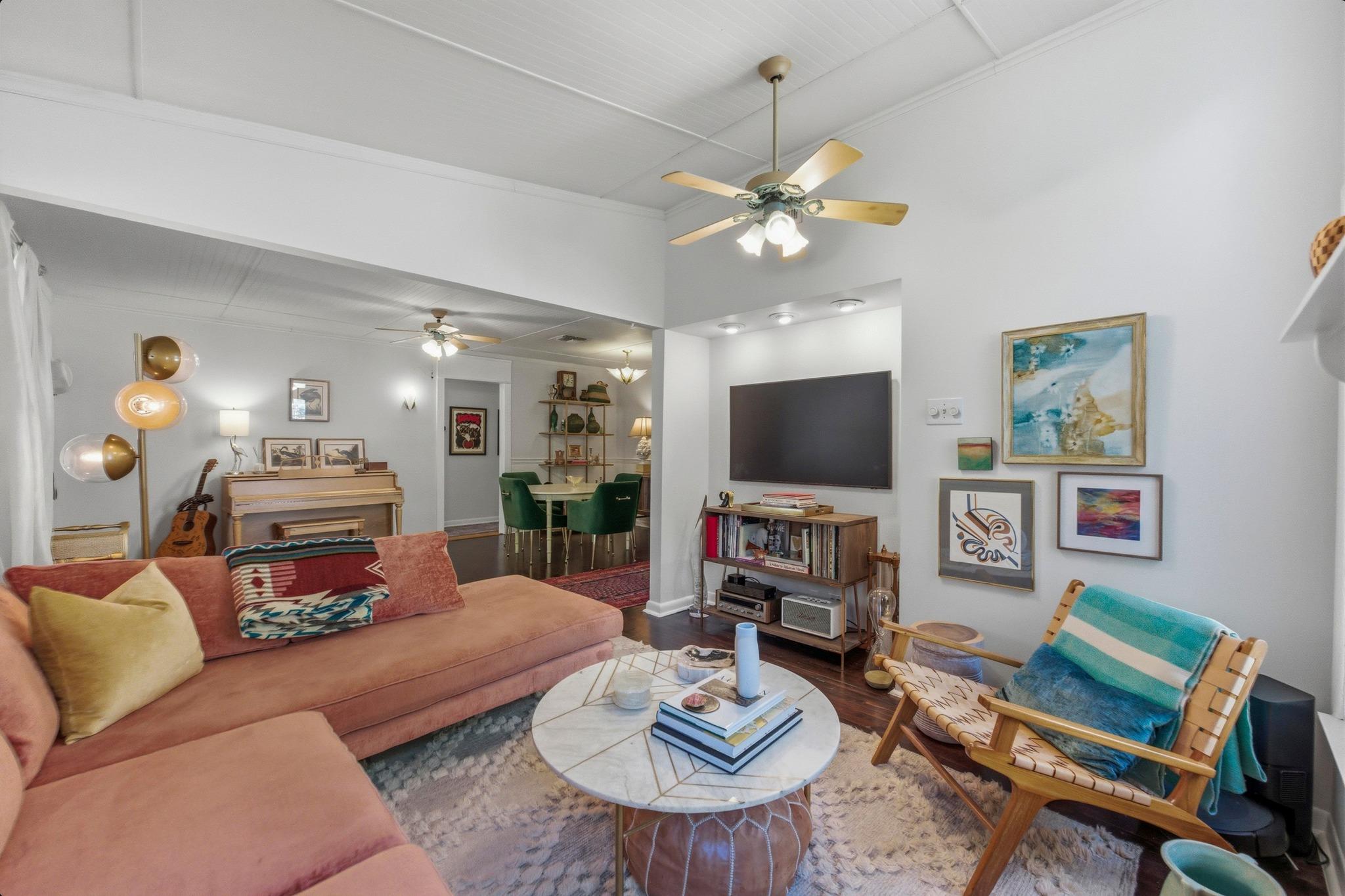 1101 Arcadia Ave, Austin, TX 78757