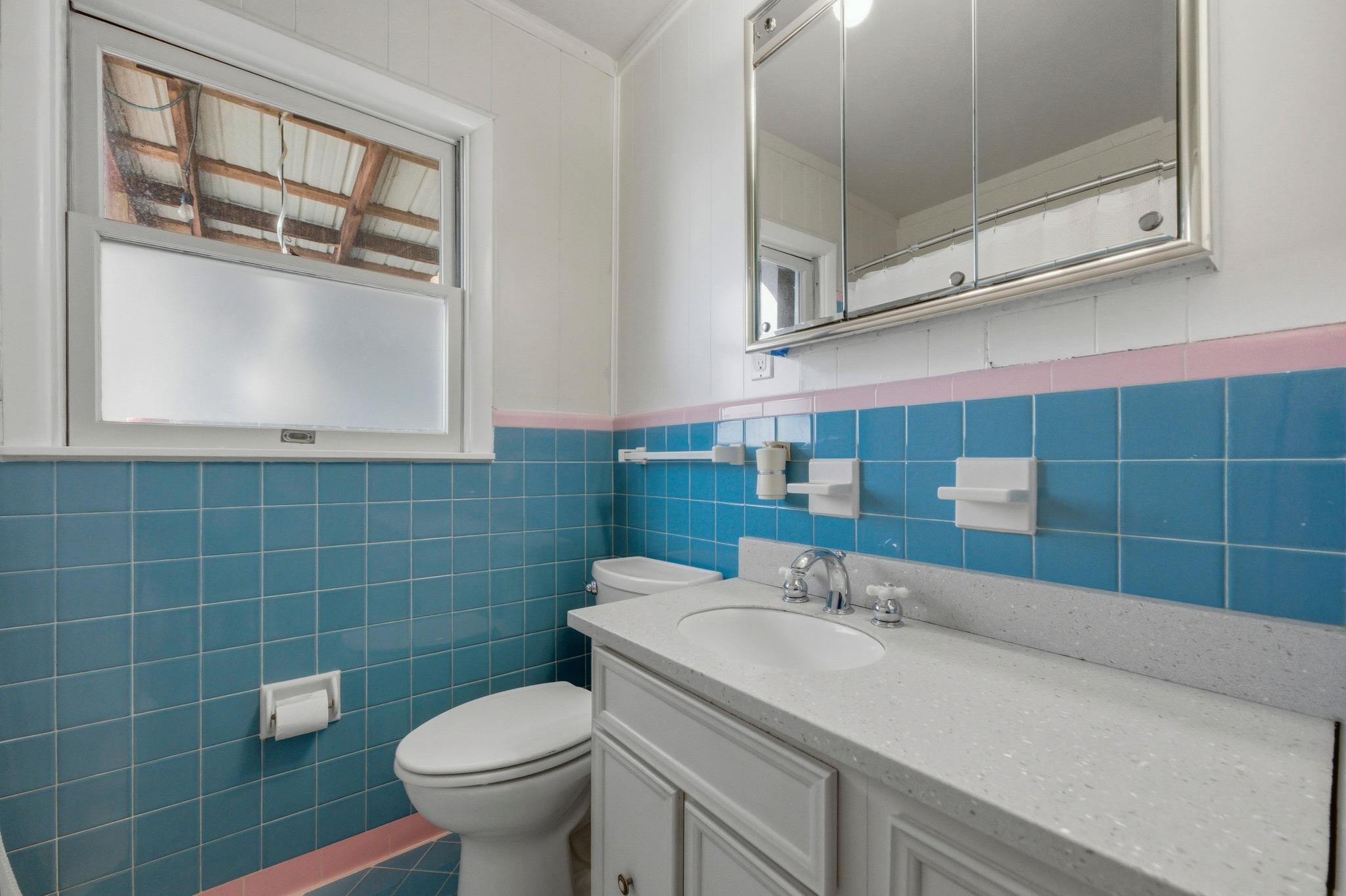 1101 Arcadia Ave, Austin, TX 78757