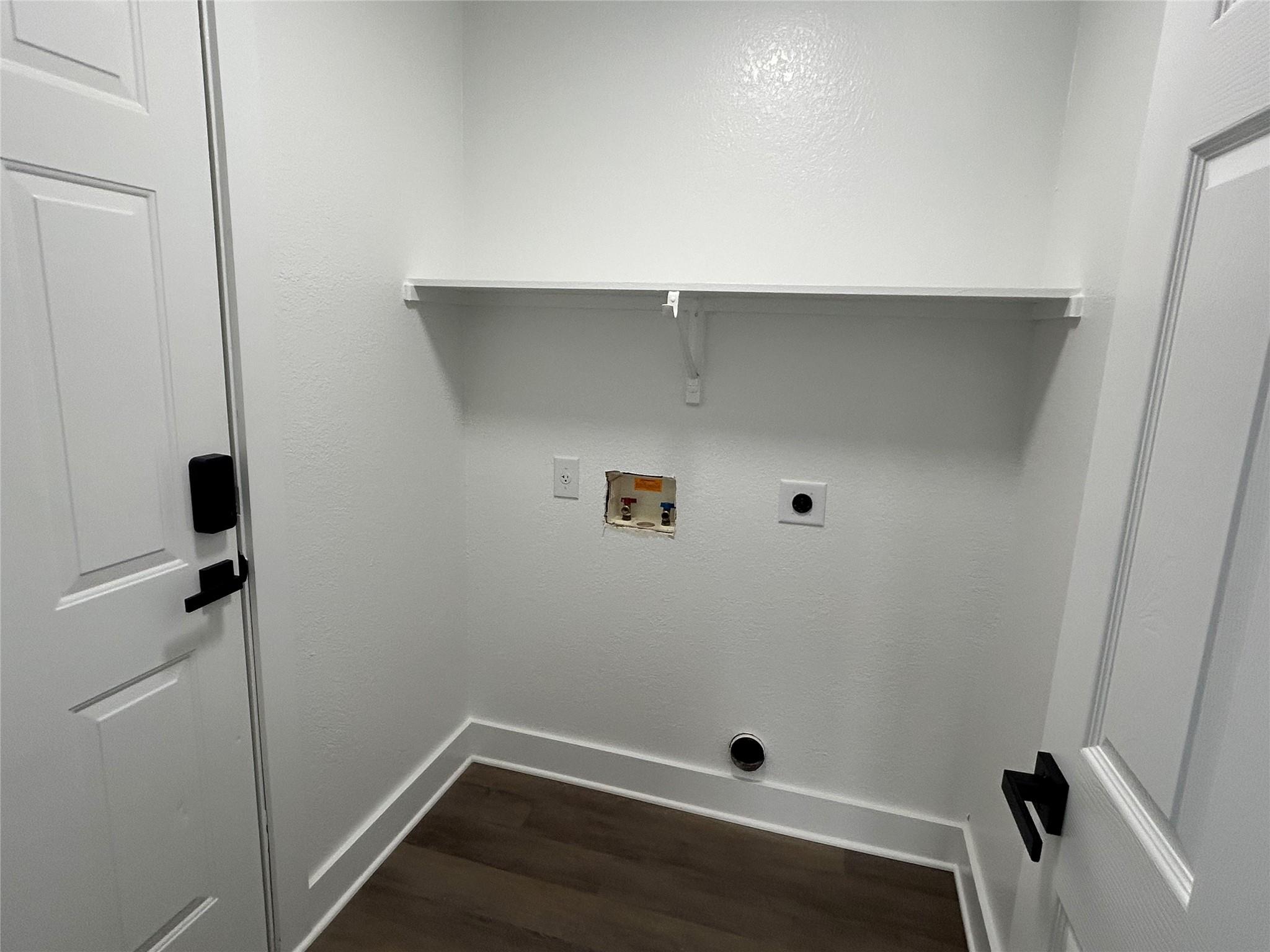 147 Shoreside Dr, Bastrop, TX 78602