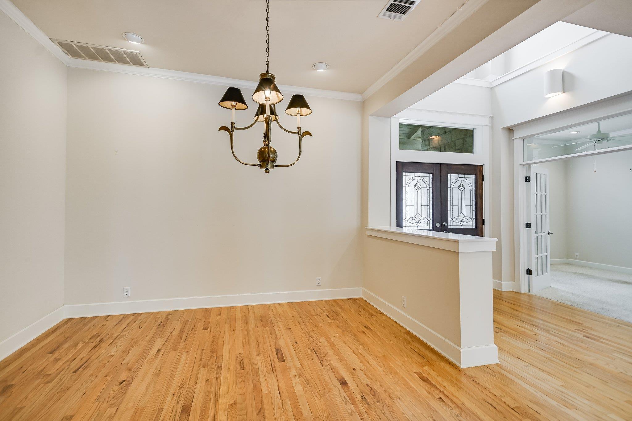 703 PRESSLER St, Austin, TX 78703