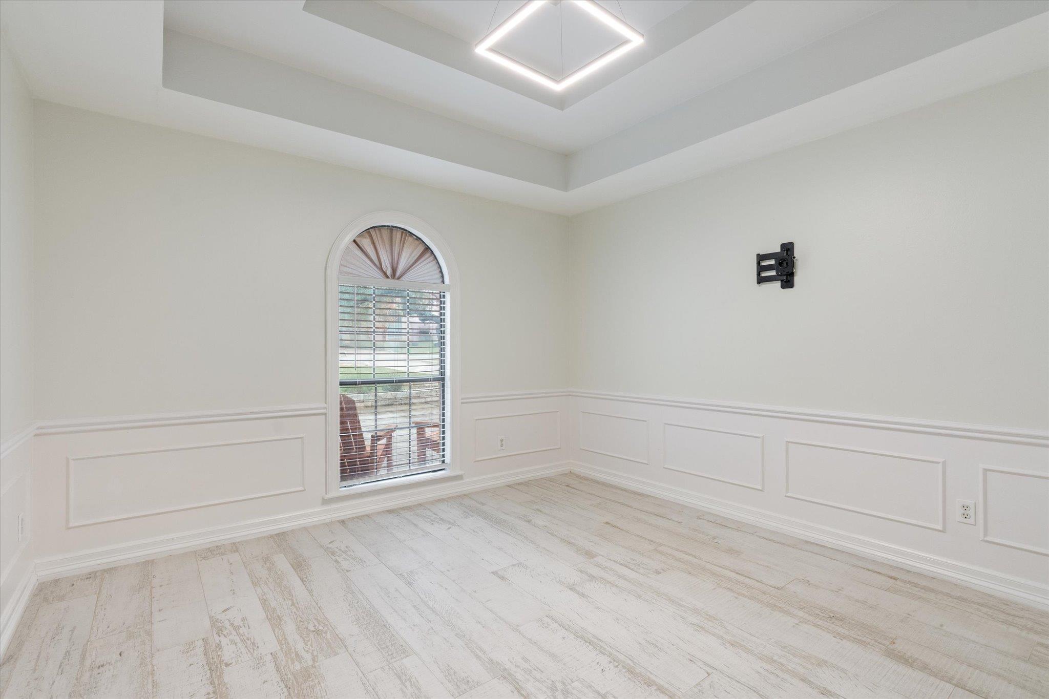 109 White Sands Dr, Lakeway, TX 78734