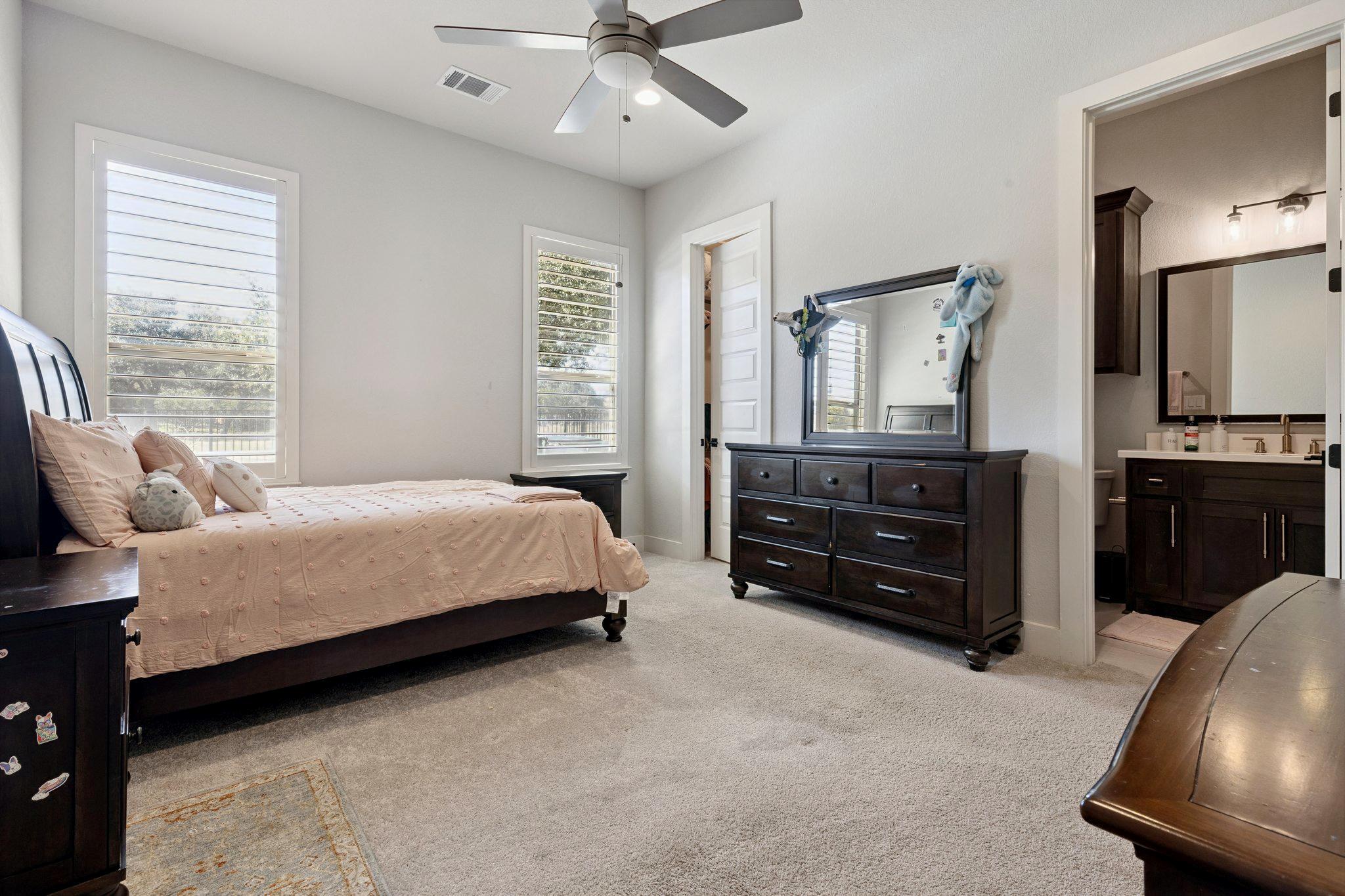 412 Bold Sundown, Liberty Hill, TX 78642