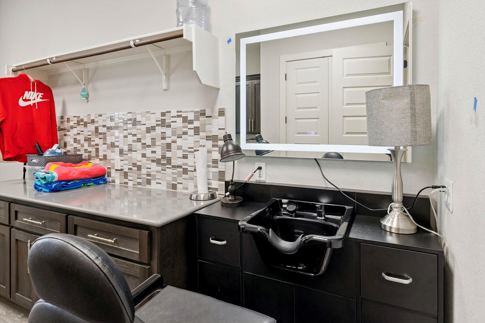 412 Bold Sundown, Liberty Hill, TX 78642