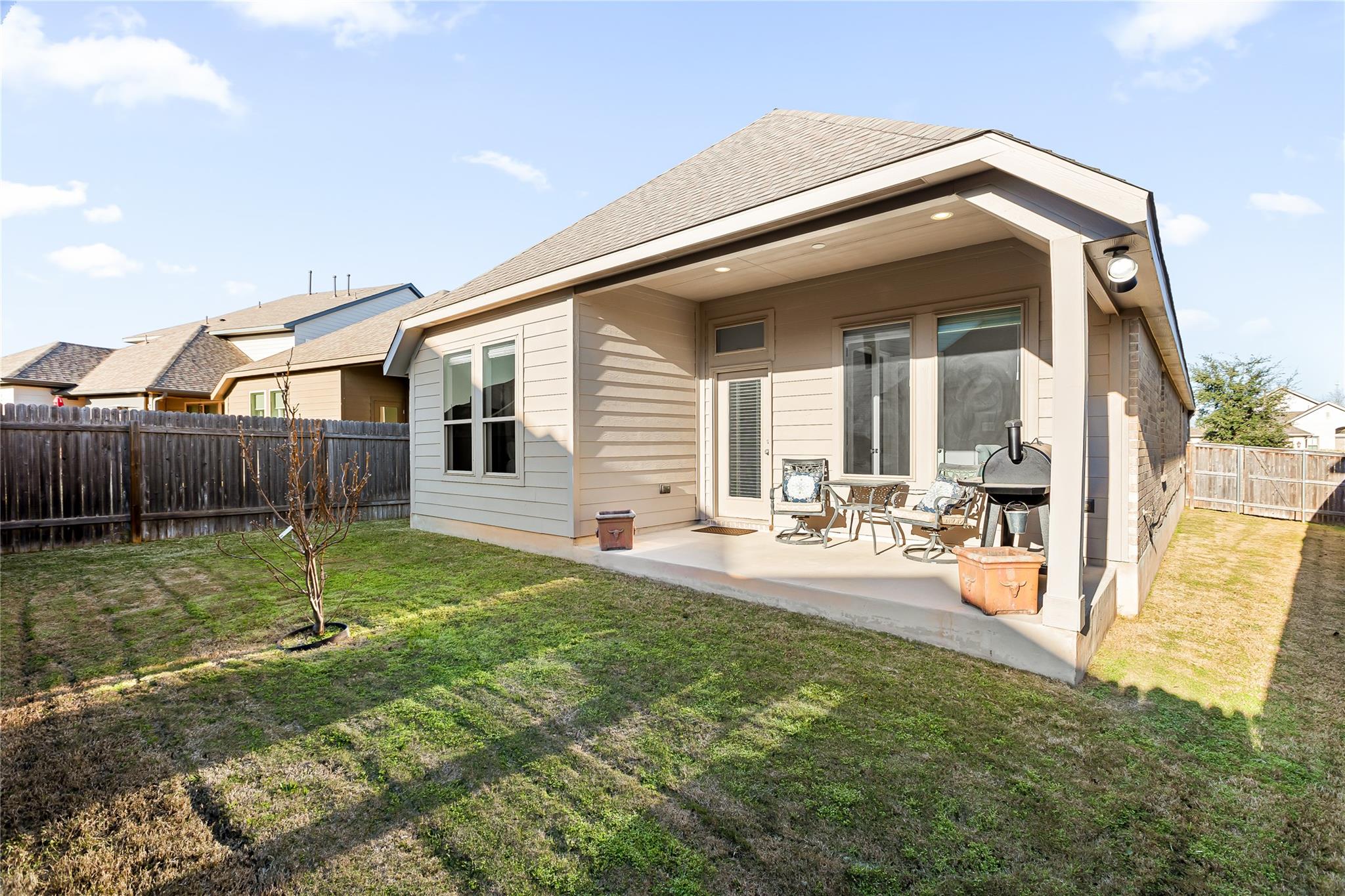 220 Freeman Loop, Liberty Hill, TX 78642