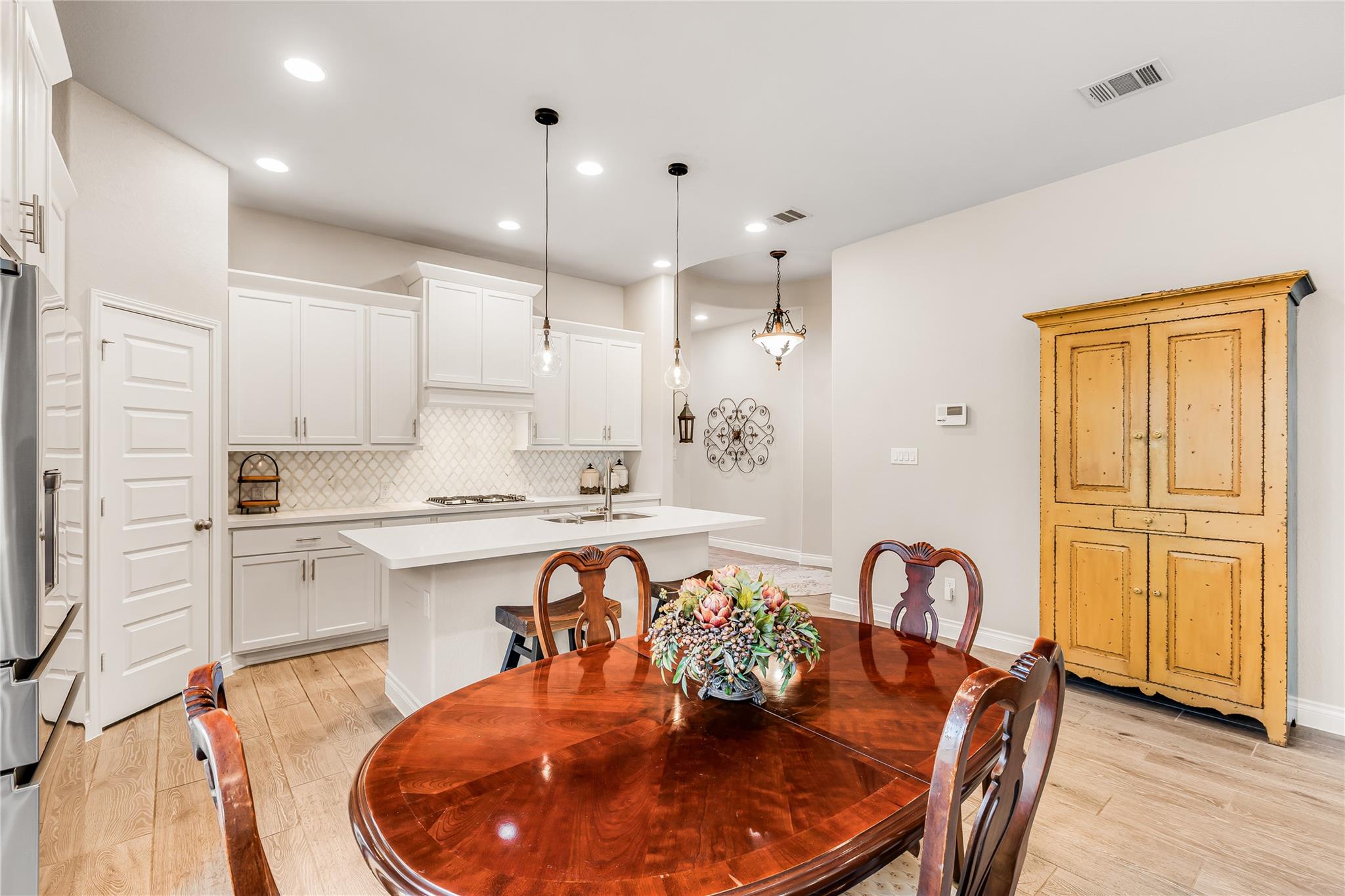 220 Freeman Loop, Liberty Hill, TX 78642