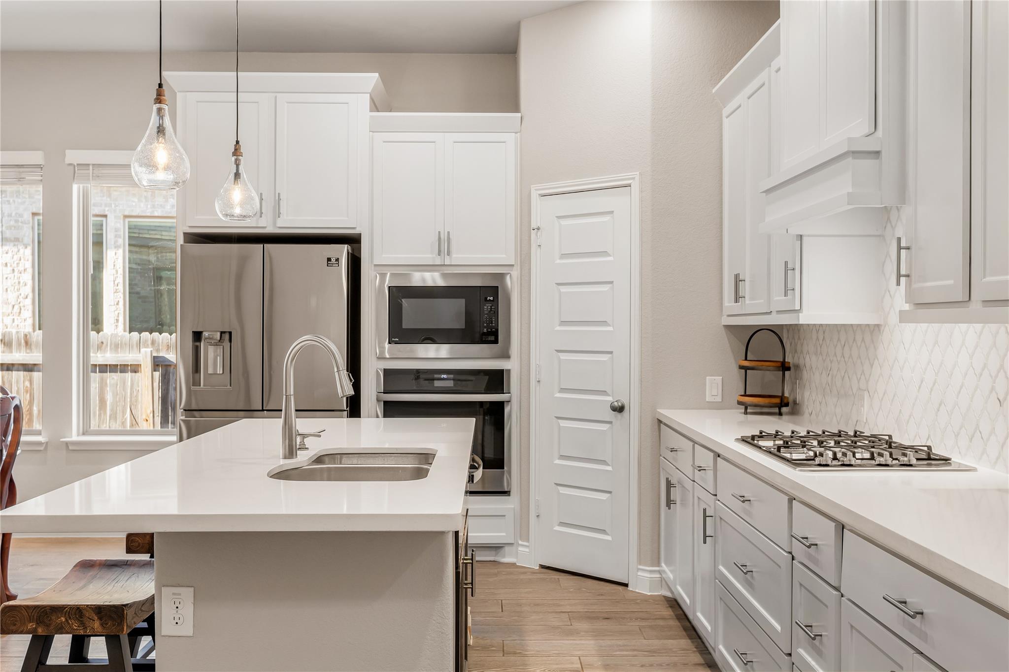 220 Freeman Loop, Liberty Hill, TX 78642