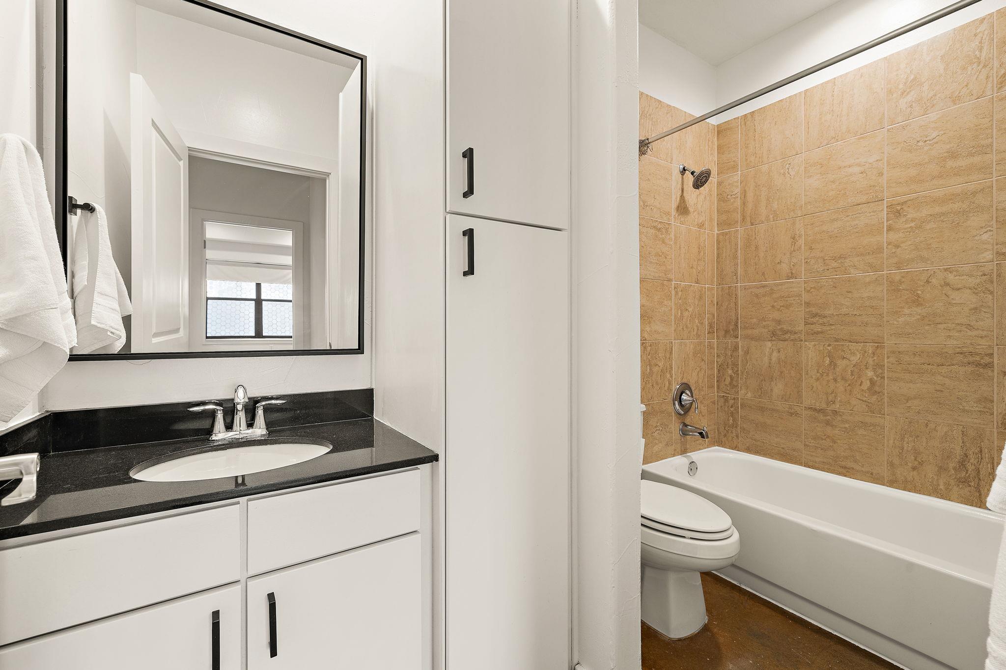 1807 Poquito St # 41, Austin, TX 78702