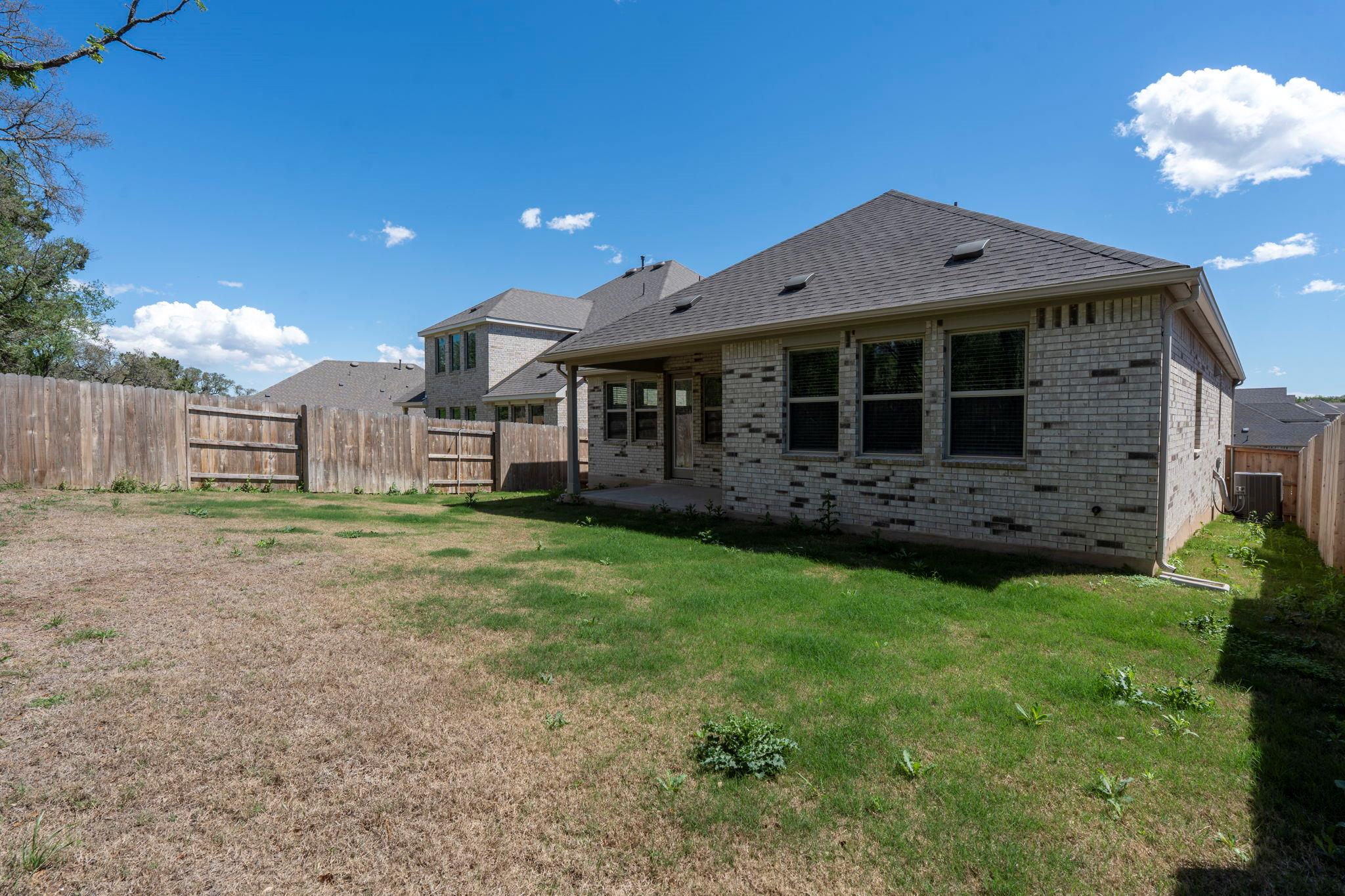 528 Tubman Dr, Kyle, TX 78640