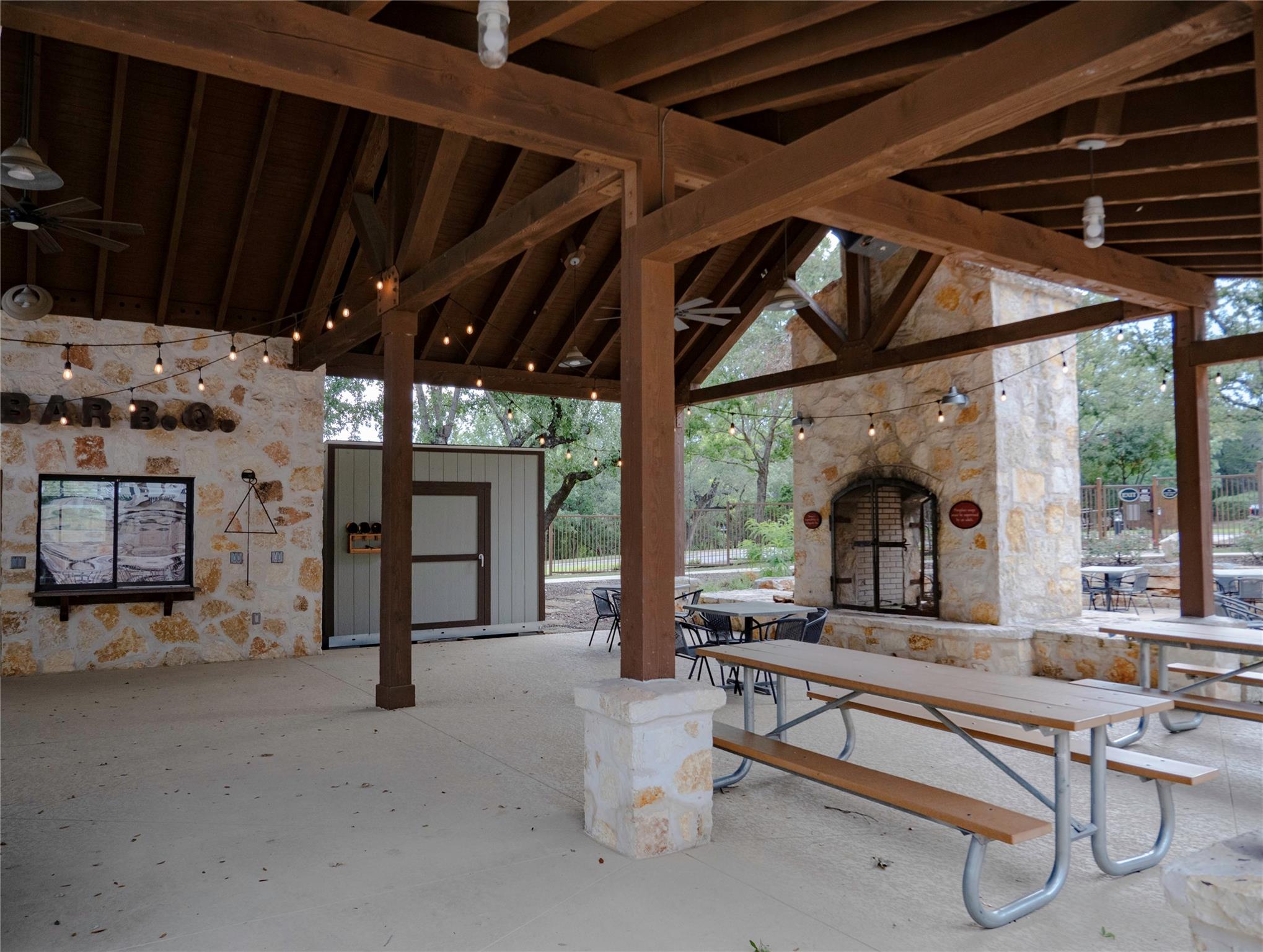 7205 Celebration Ct, Jonestown, TX 78645