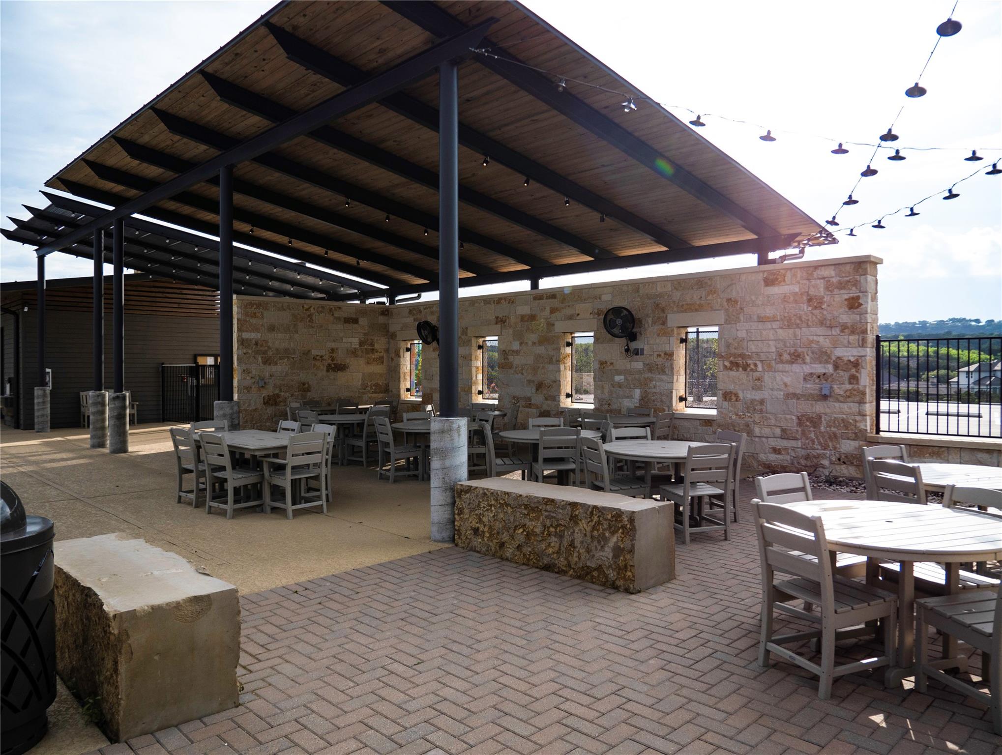 7205 Celebration Ct, Jonestown, TX 78645