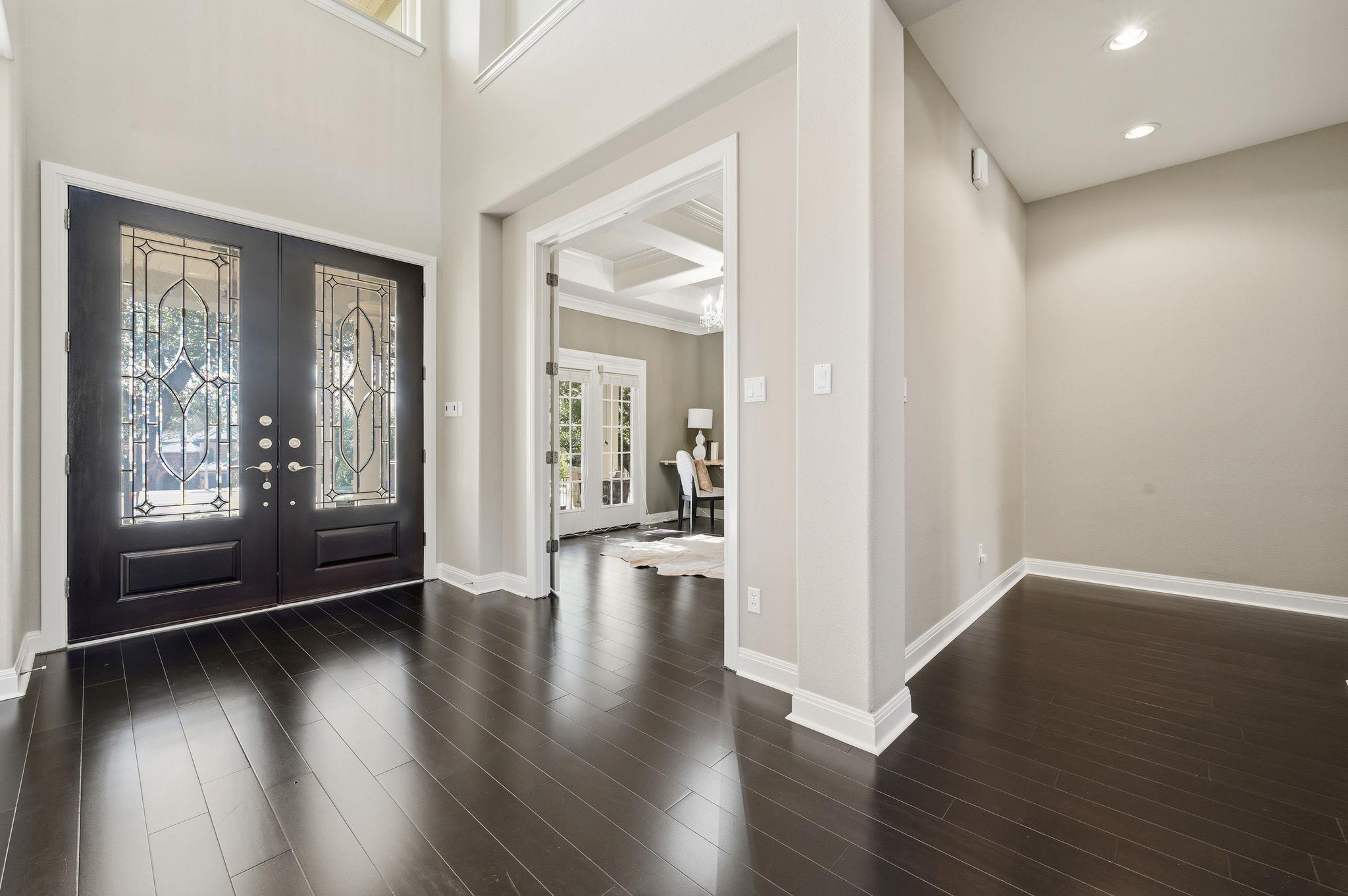 9808 Tree Bend Cv, Austin, TX 78750