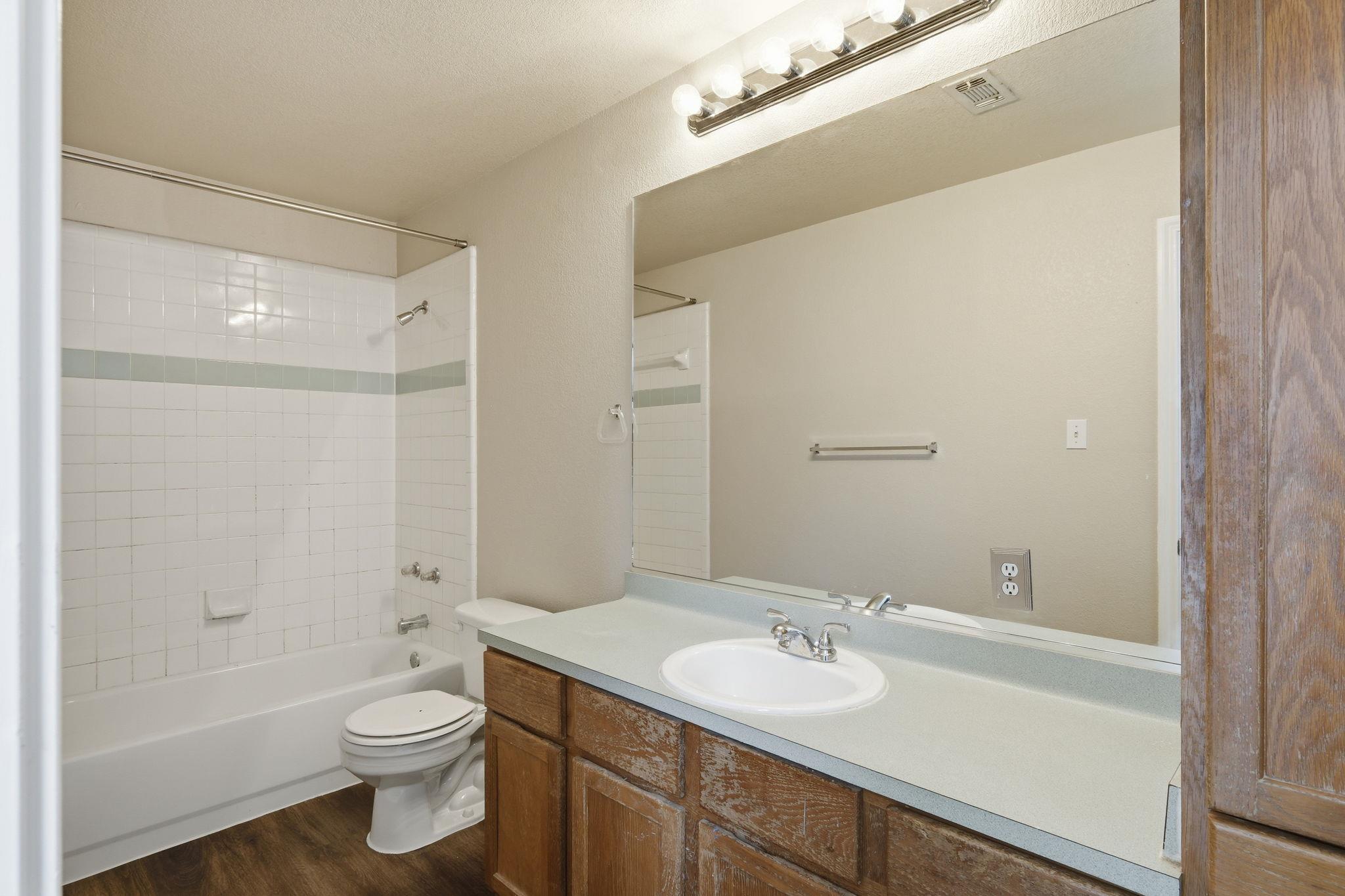 8102 Willet Trl # A, Austin, TX 78745