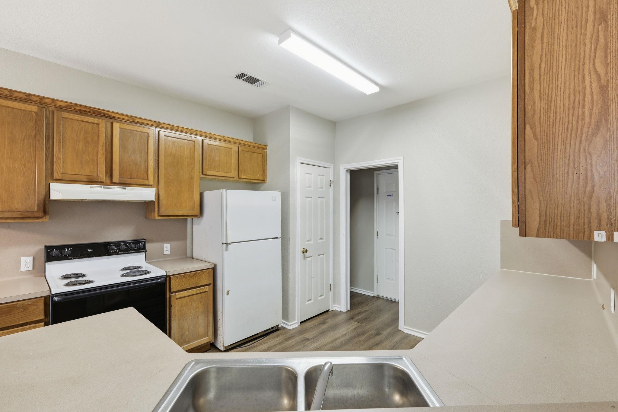 8102 Willet Trl # A, Austin, TX 78745