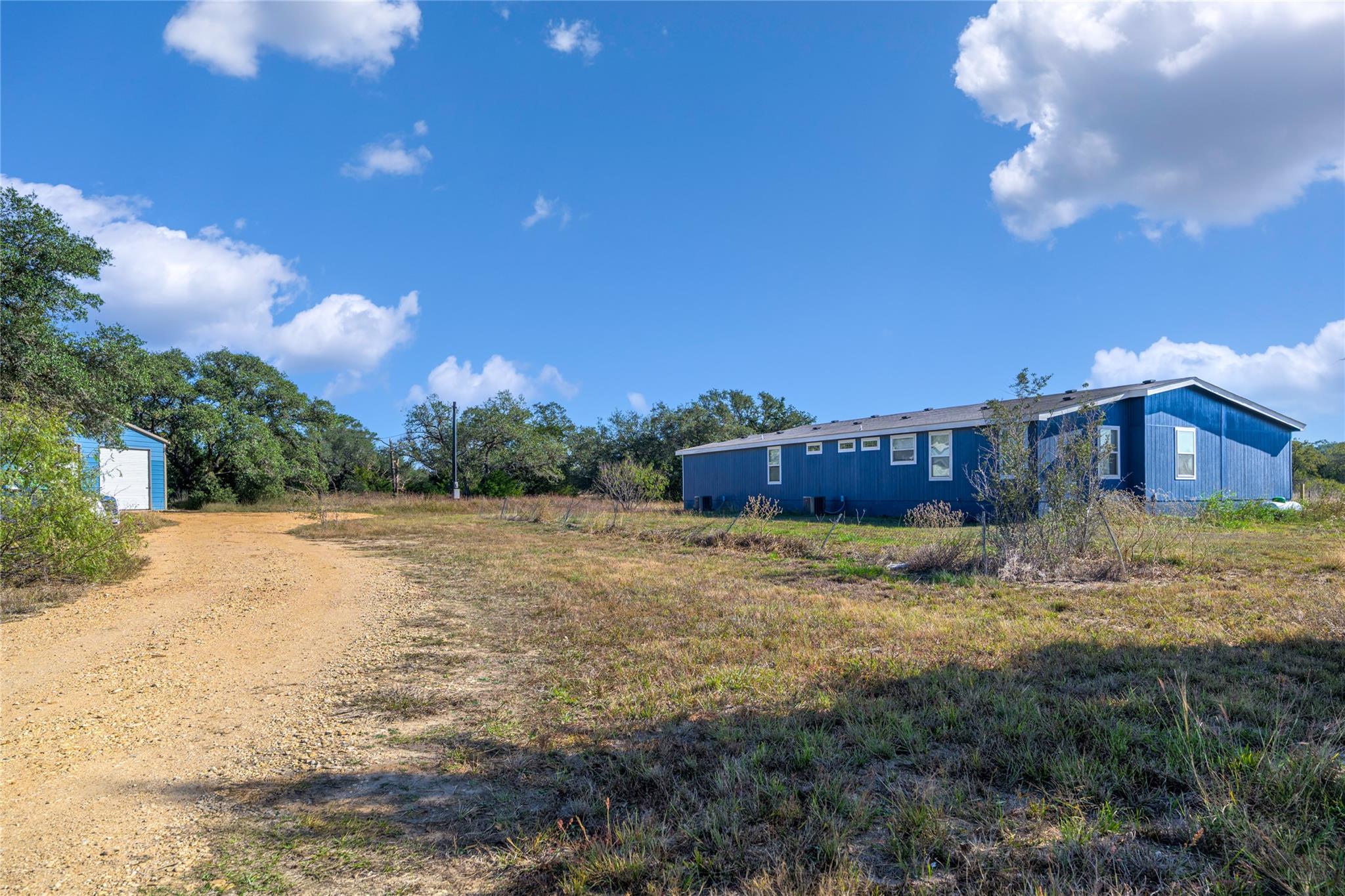 7600 Race Track Rd, La Grange, TX 78945