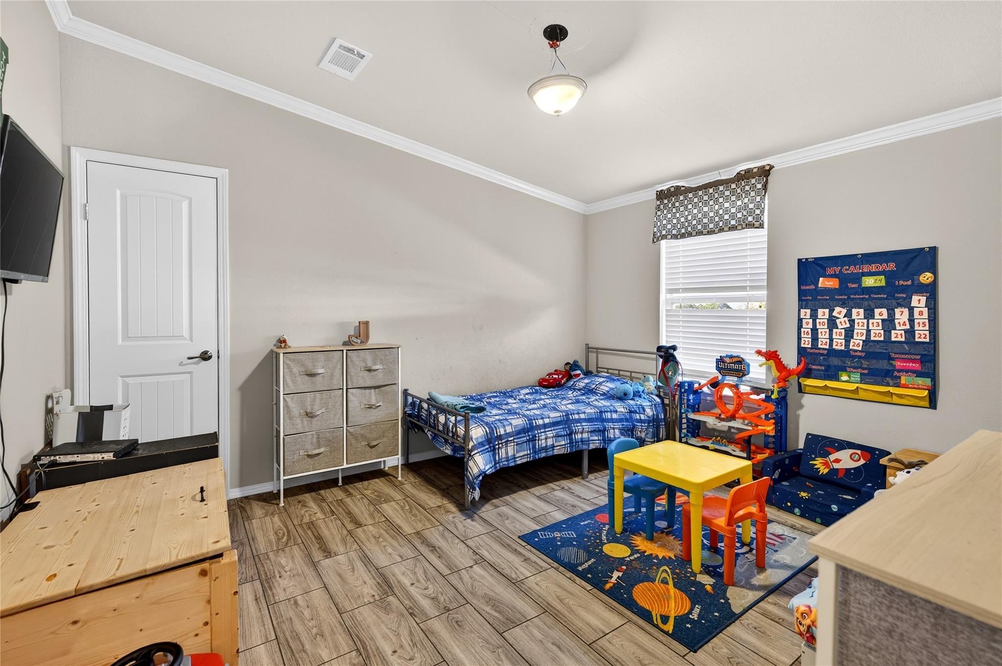 7600 Race Track Rd, La Grange, TX 78945