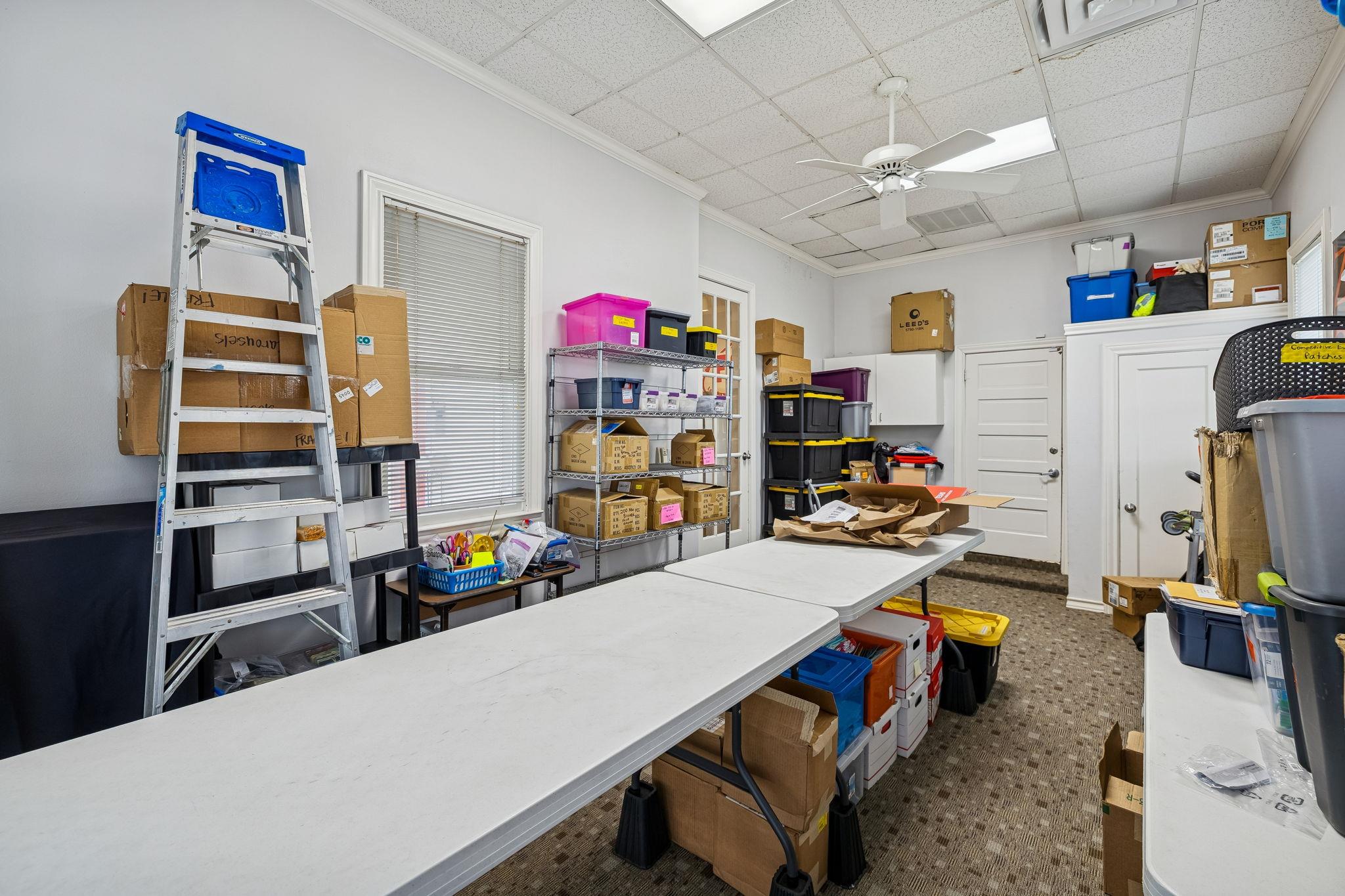 1107 W 45th St W, Austin, TX 78756