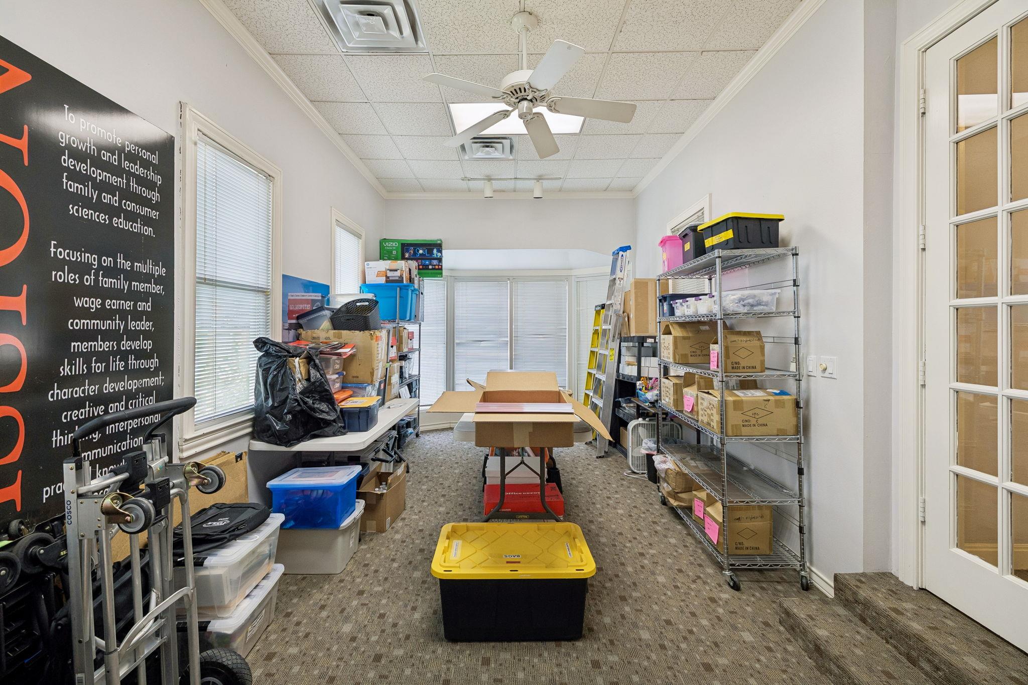 1107 W 45th St W, Austin, TX 78756