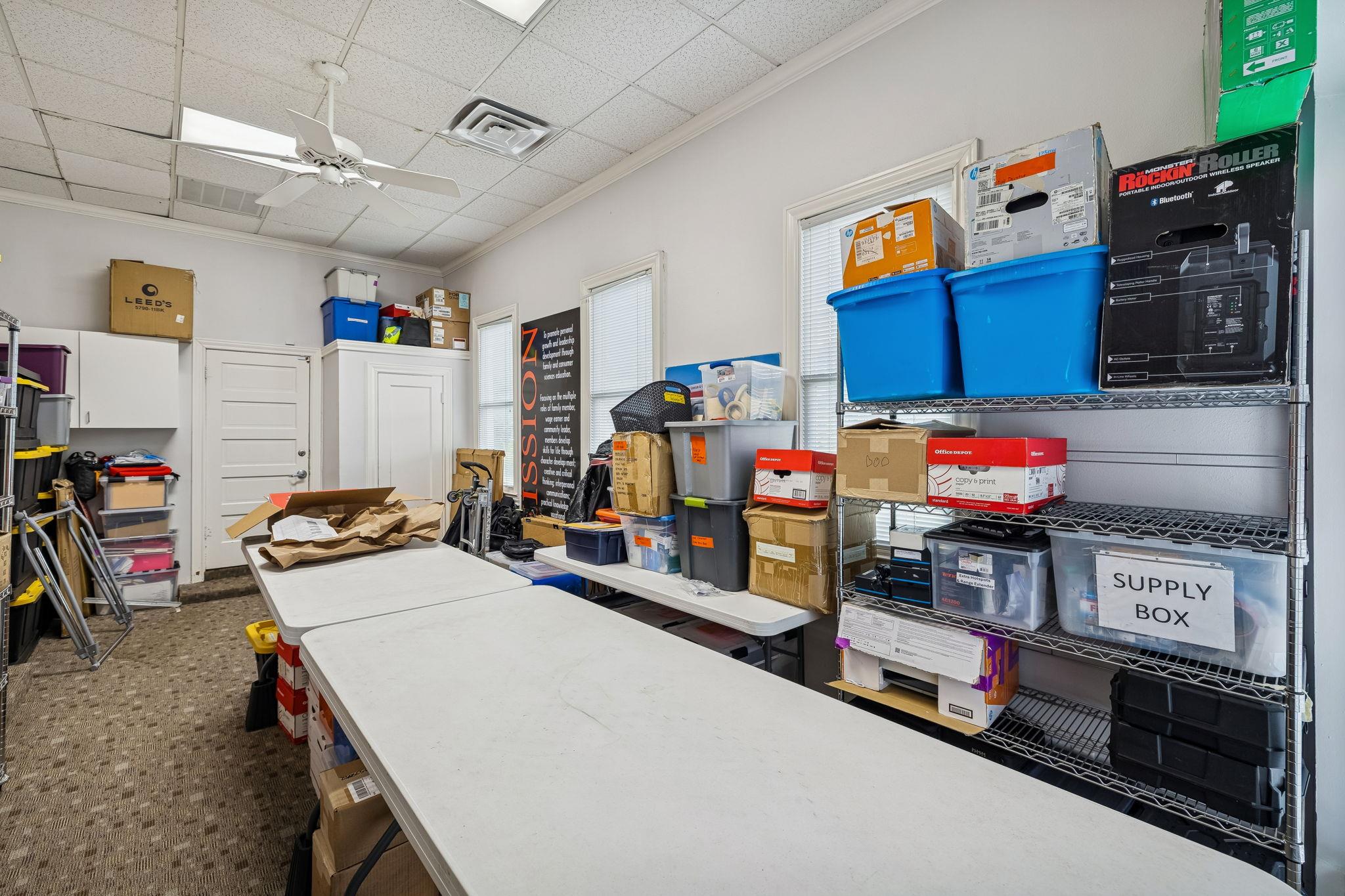 1107 W 45th St W, Austin, TX 78756