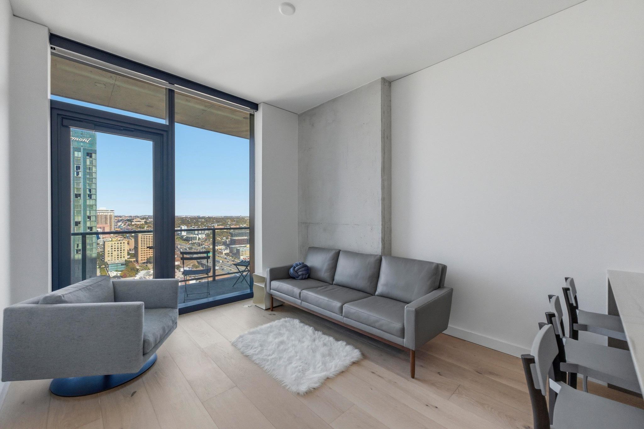 610 Davis St # 2710, Austin, TX 78701