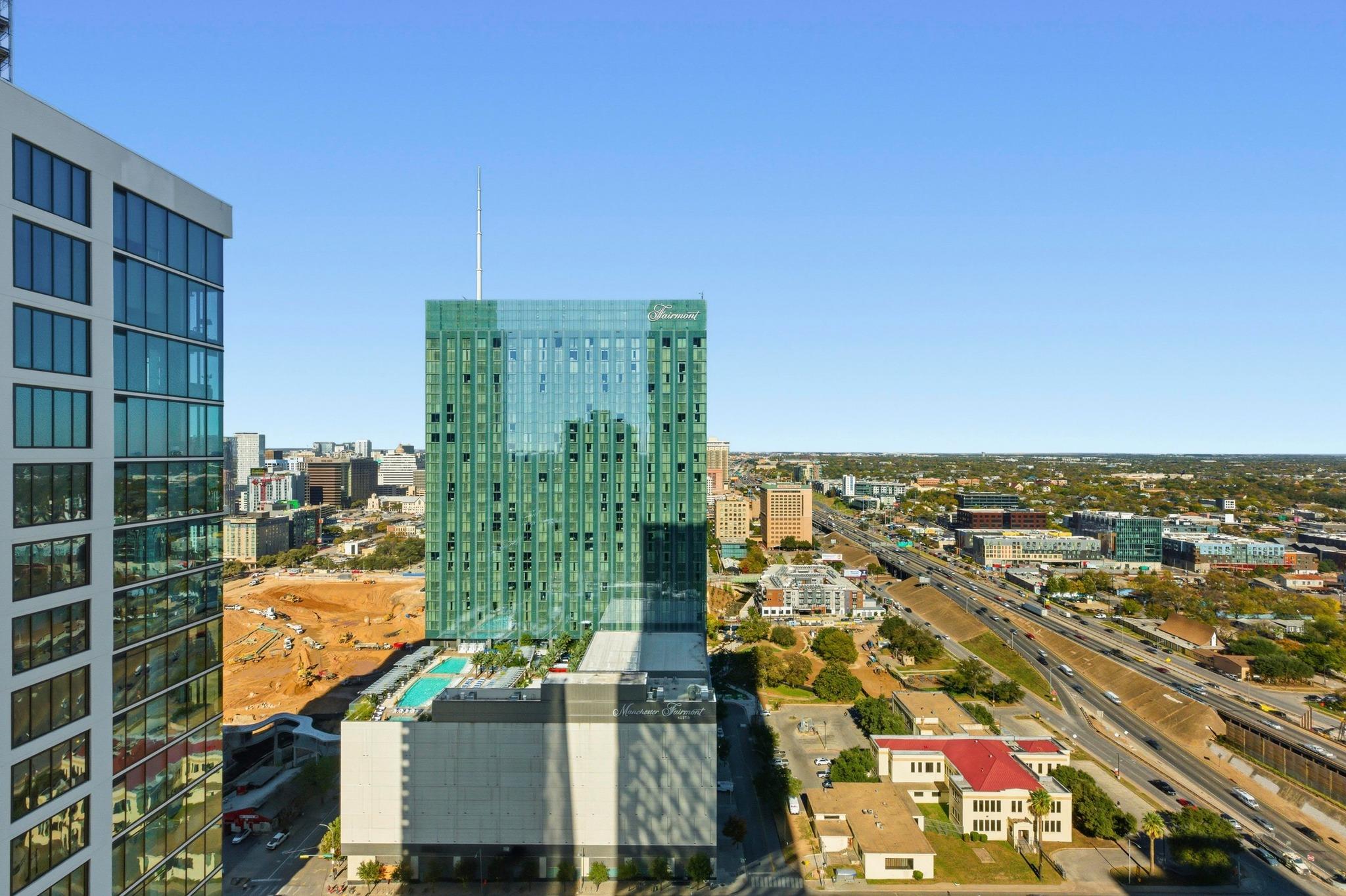 610 Davis St # 2710, Austin, TX 78701