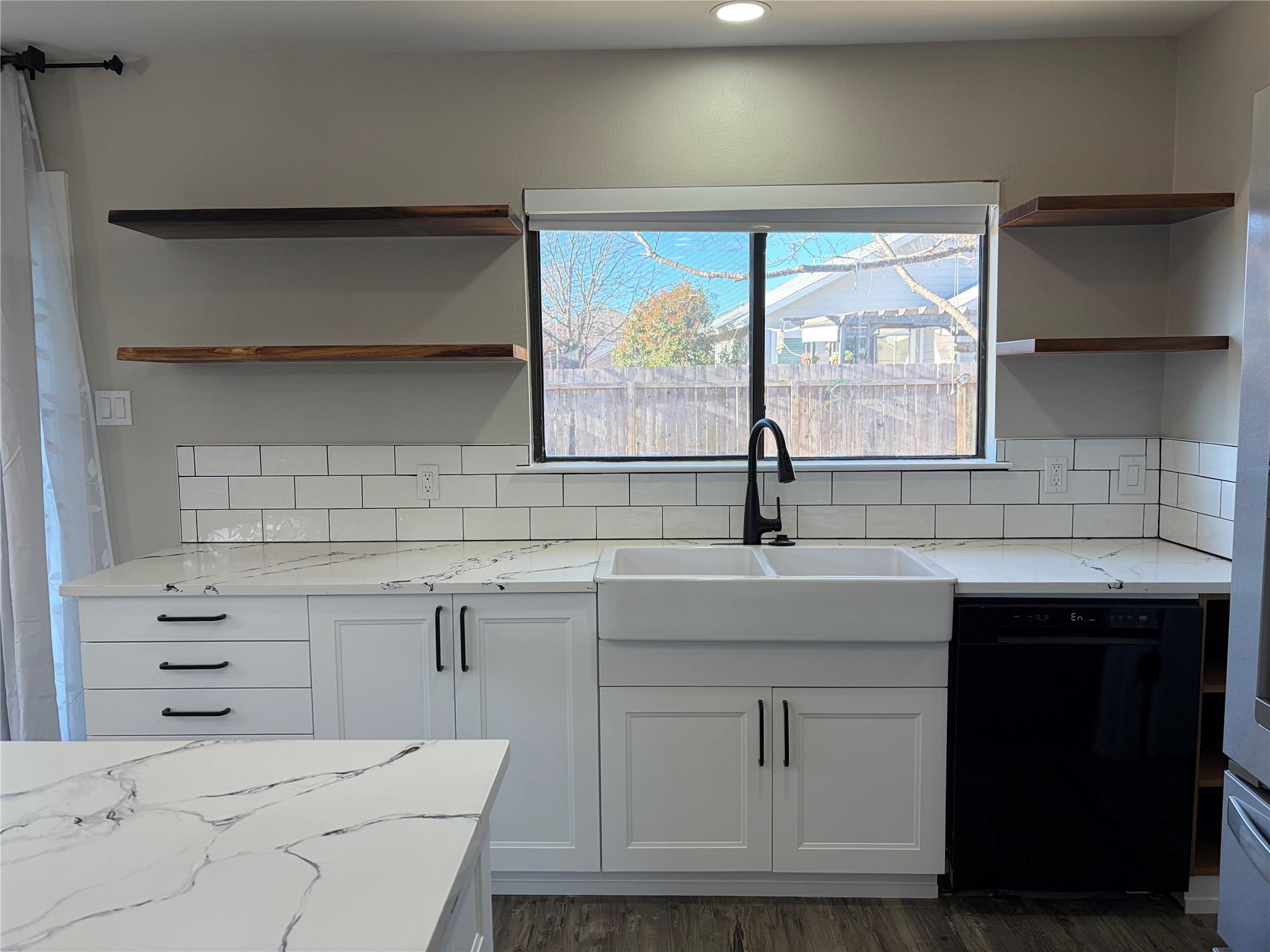 1307 Lakeside Loop, Round Rock, TX 78665