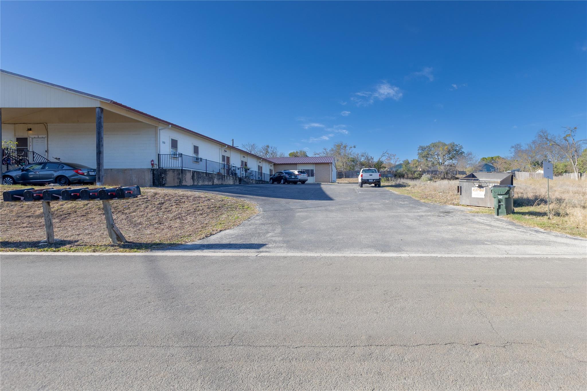 1410 Marlton St # 6, San Marcos, TX 78666